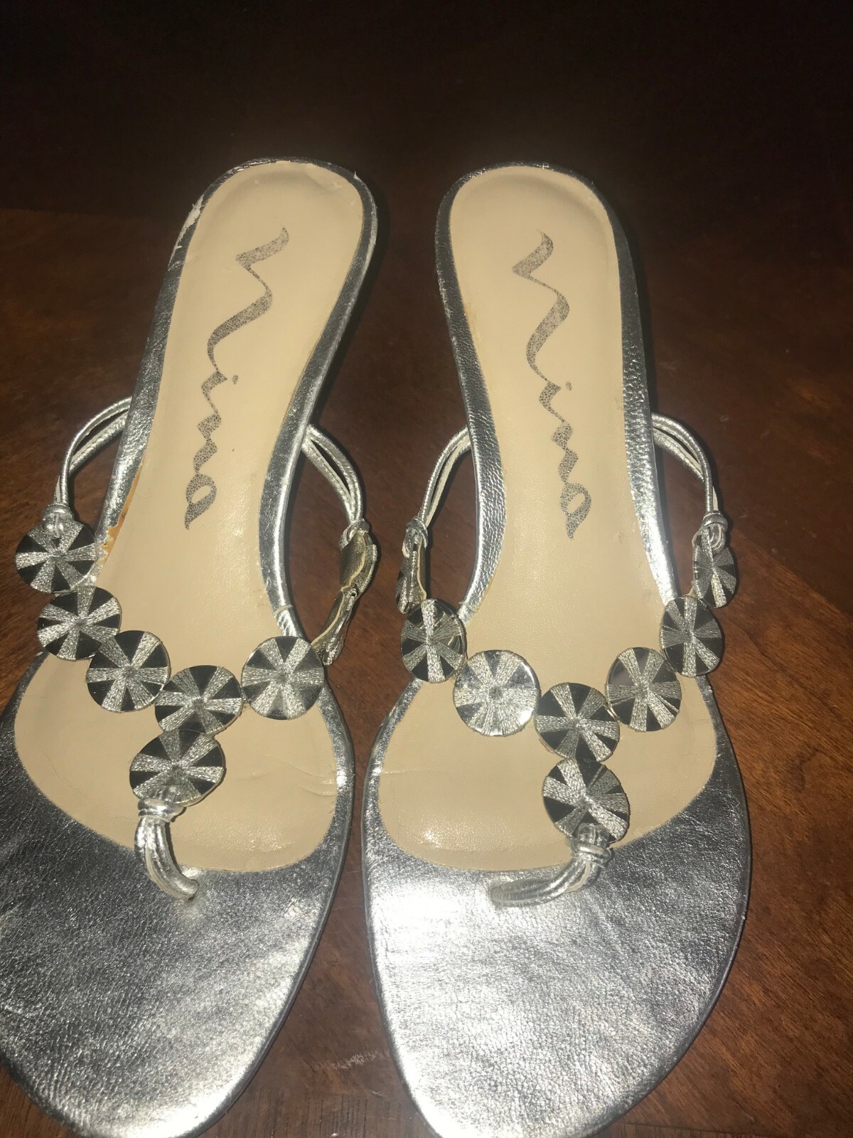 Nina Blossom Dress Heels – Women’s Size 8M, Silver