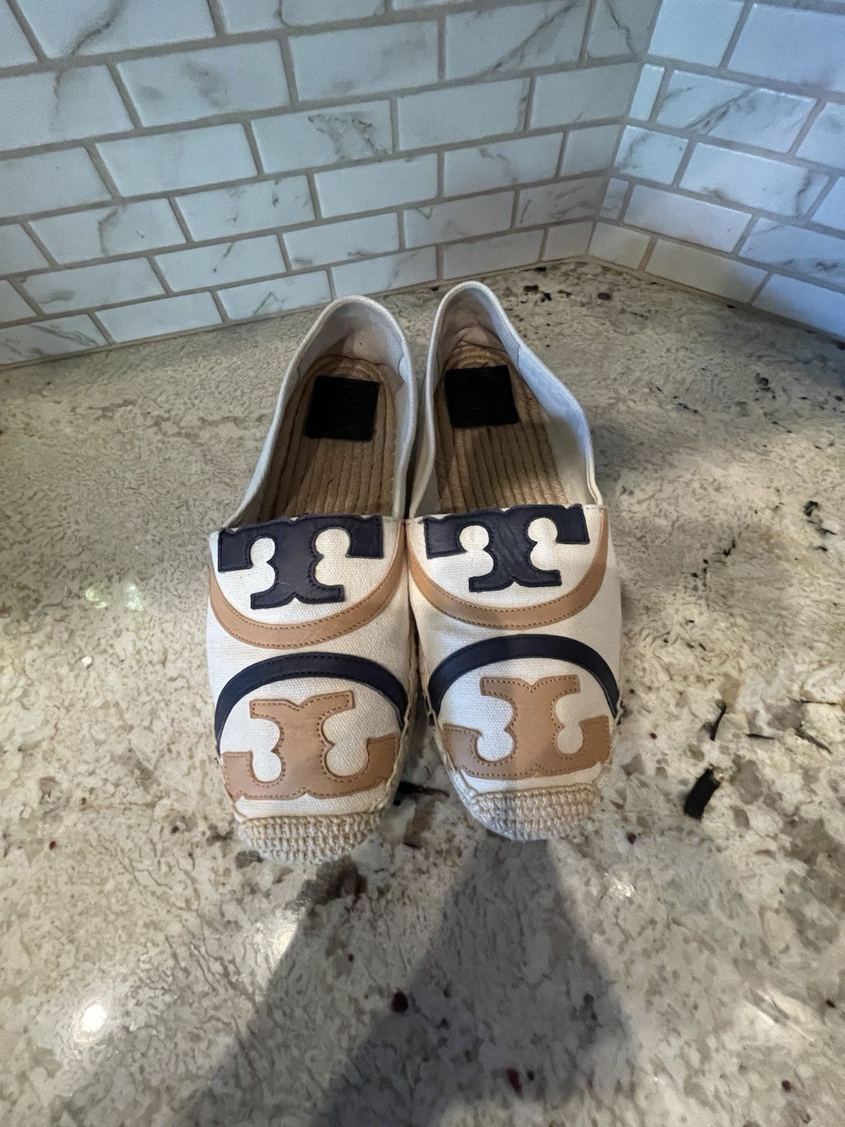 Tory Burch Poppy Espadrille Size 8.5 Cream Tan Navy Canvas Leather Logo Slip On