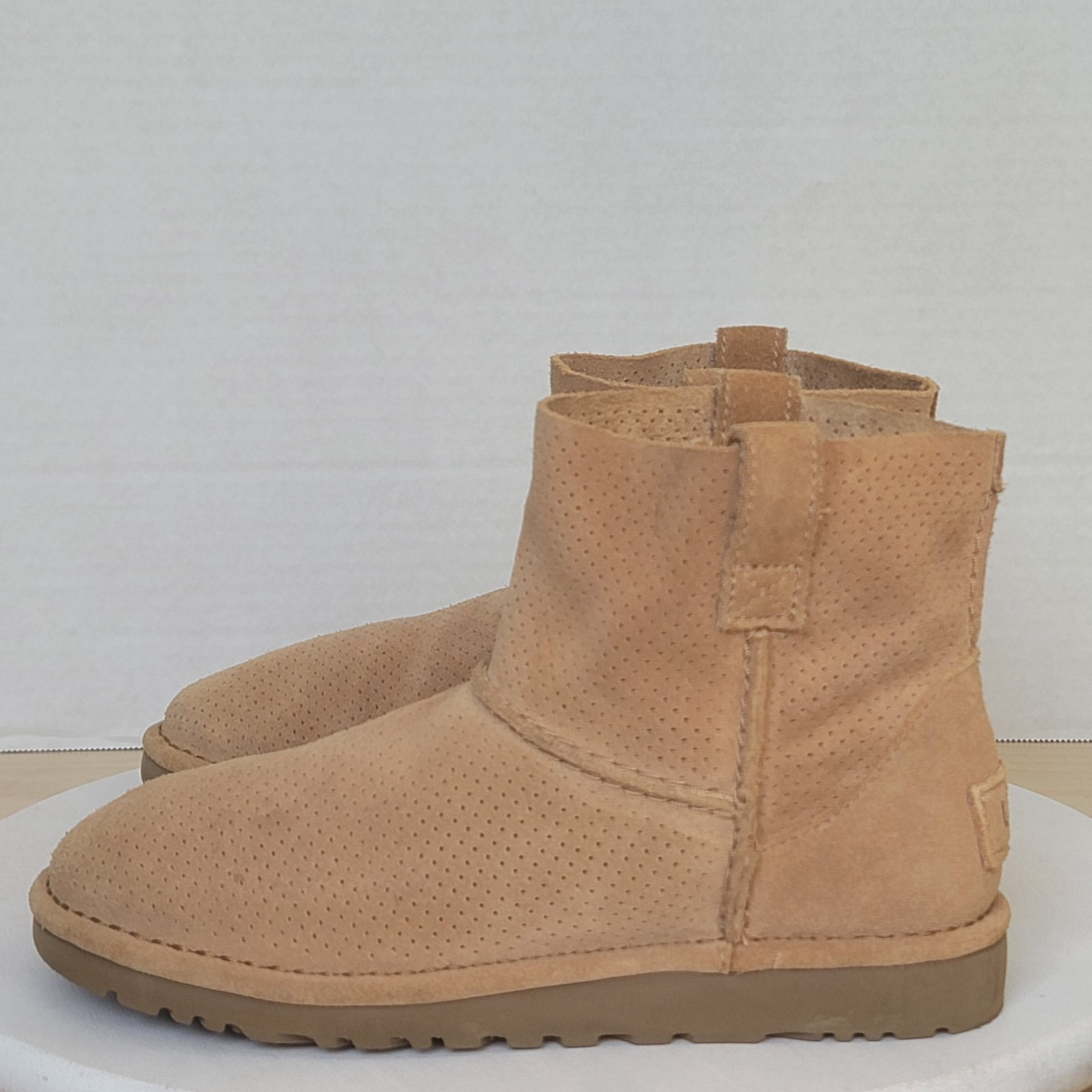 UGG Classic Unlined Mini Perforated Tawny Suede Leather Booties Booties Sz 5