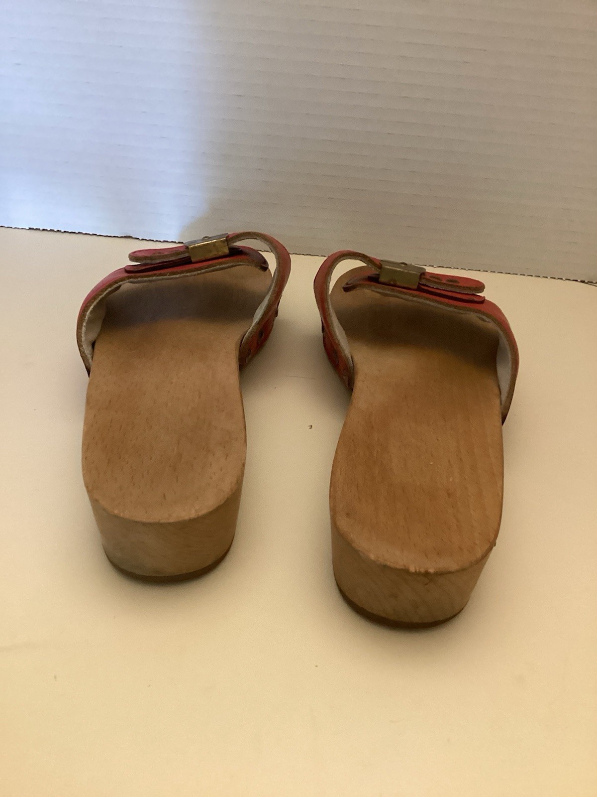 Dr Scholl’s Red & Wood Sandals Vintage 1970’s Size 5 Austria