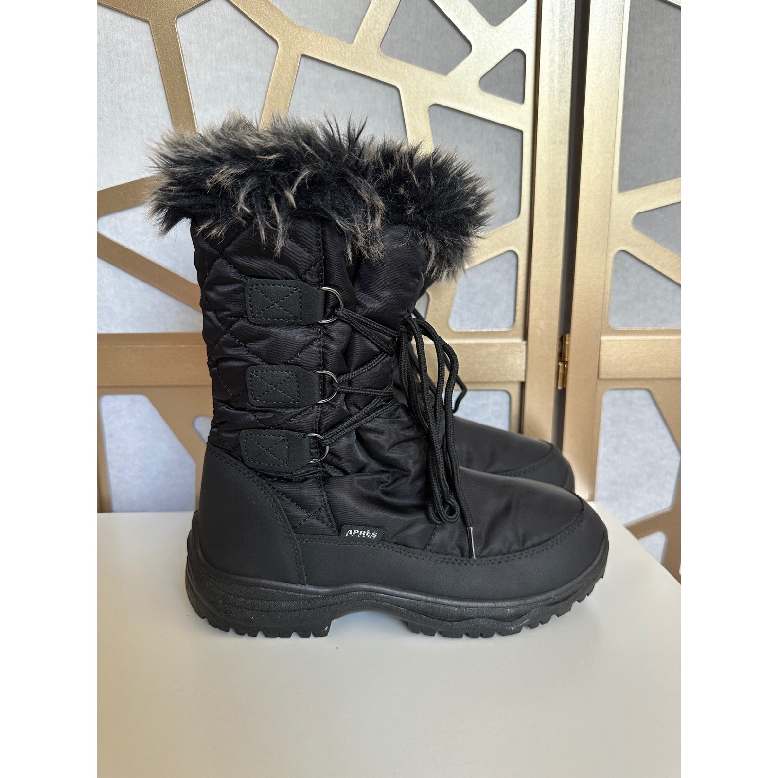 Apres by Lamo Womens Black Quilted Faux Fur Trim Winter Snow Boots Size 8
