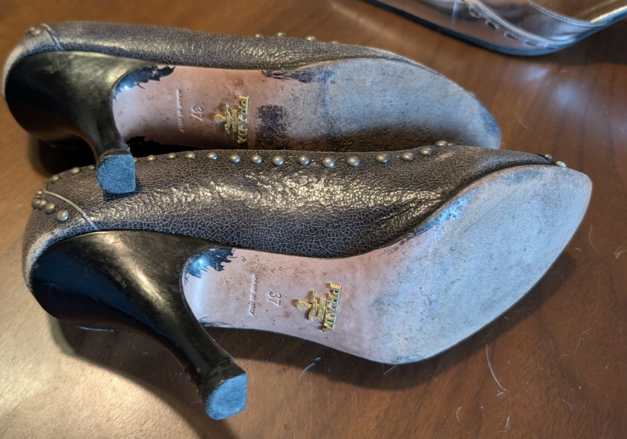 PRADA Black & Silver Studded Heels Pumps Made in Italy Size 37