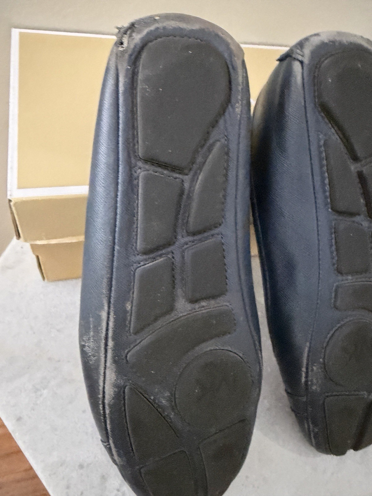 Michael Kors Navy Fulton Moc Saffiano Size 7M. Please See Photos For Condition