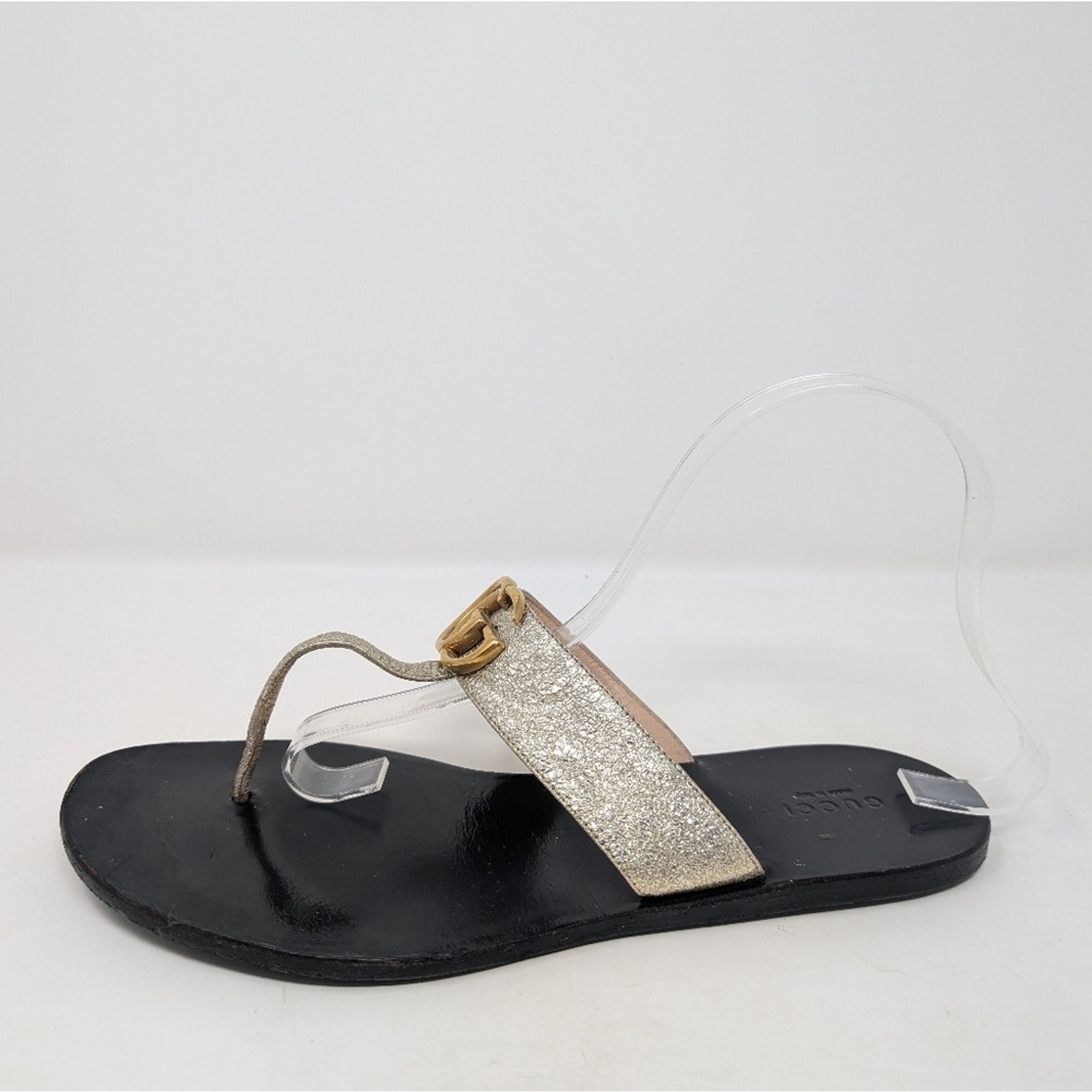 Gucci Marmont gold Thong Sandals Size 39.5 GG Logo Monogram flats