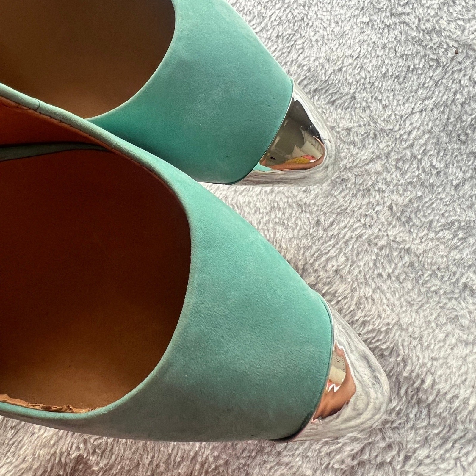 Schutz Seafoam Green Suede Metallic Cap Toe Stiletto Pumps Heels Size 7.5B