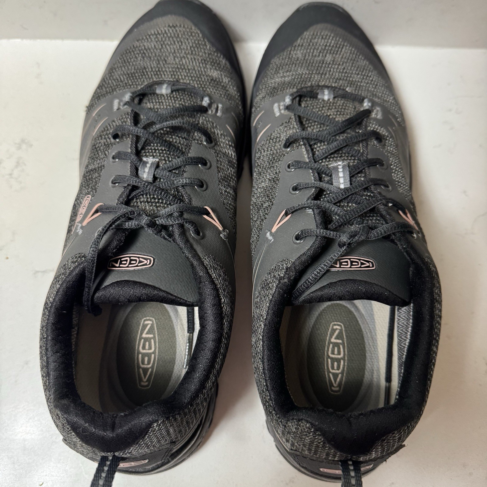 KEEN Dry Terradora Low Black Waterproof Hiking Trail Shoe Sz 10.5 WORN ONCE!