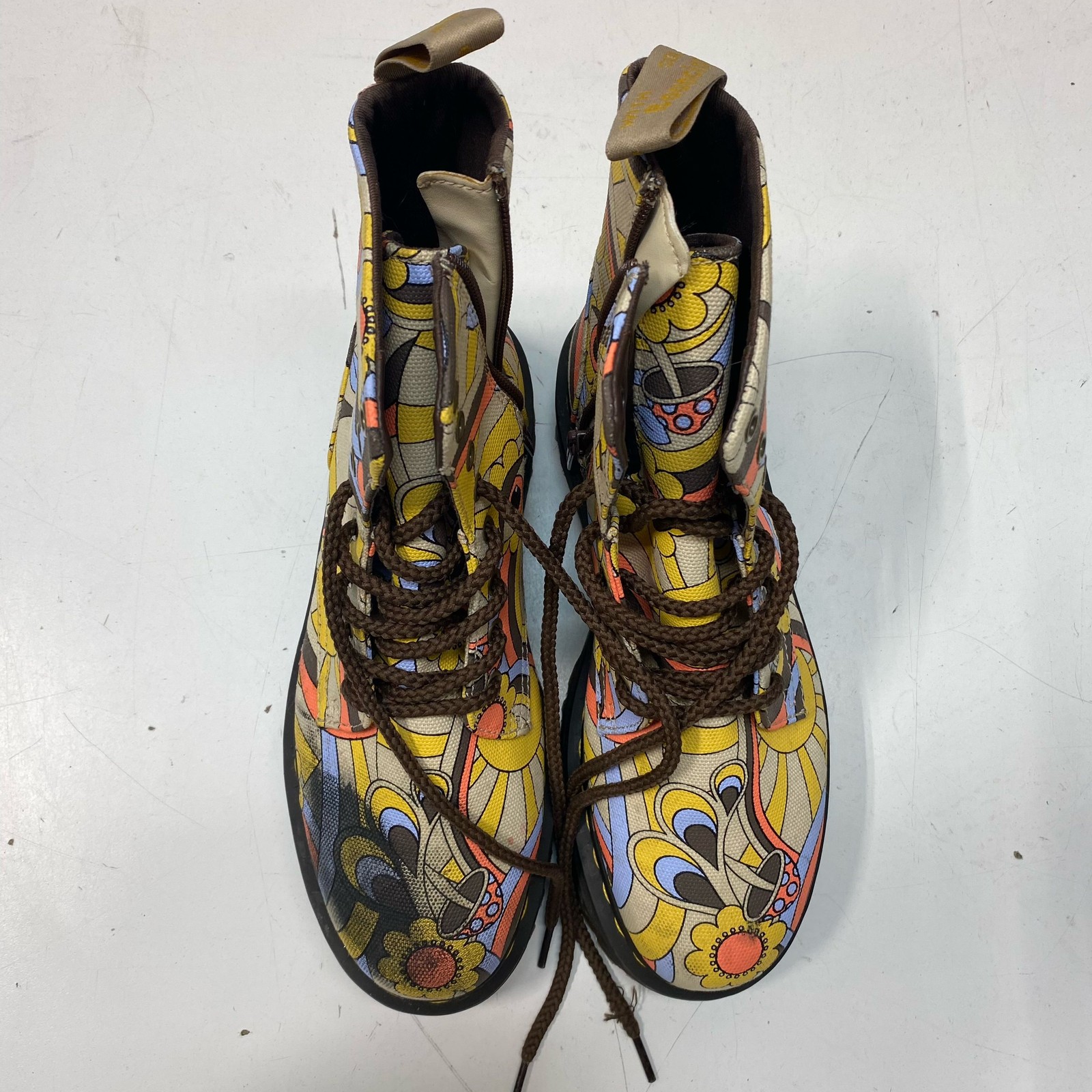 Dr. Martens Vegan Jadon Psychedelic Mushroom Platform Boots Size 11W 10M