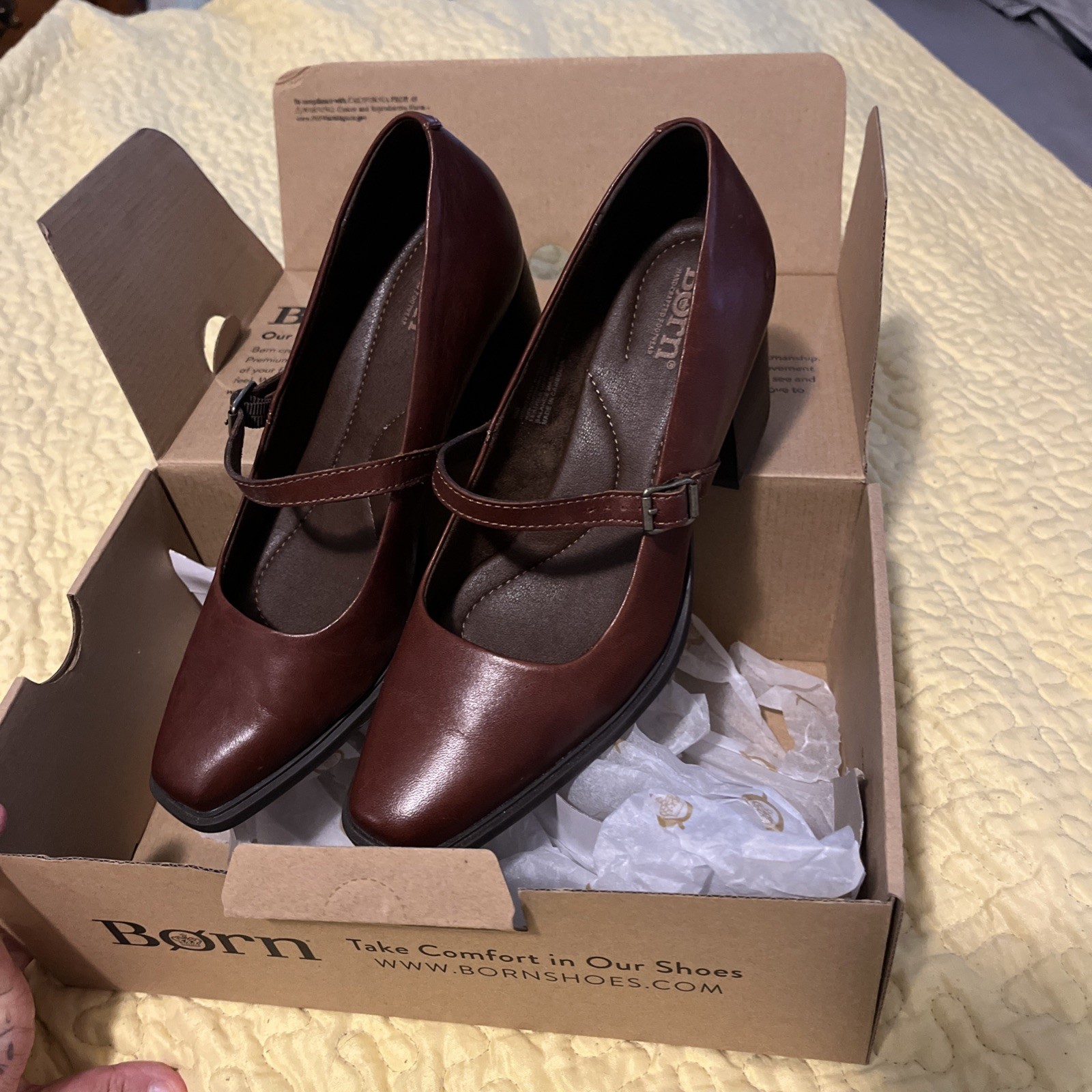 Born Mary Jane Brown Pumps Size 8