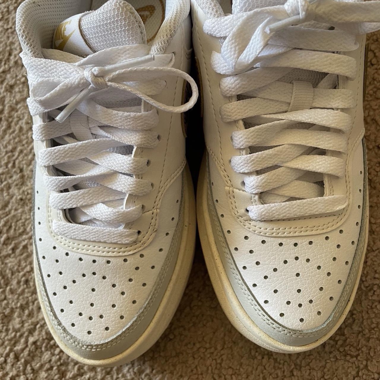 Nike Court Vision Alta Animal Print Sneakers White Gold Brown DO2791-100 Women’s