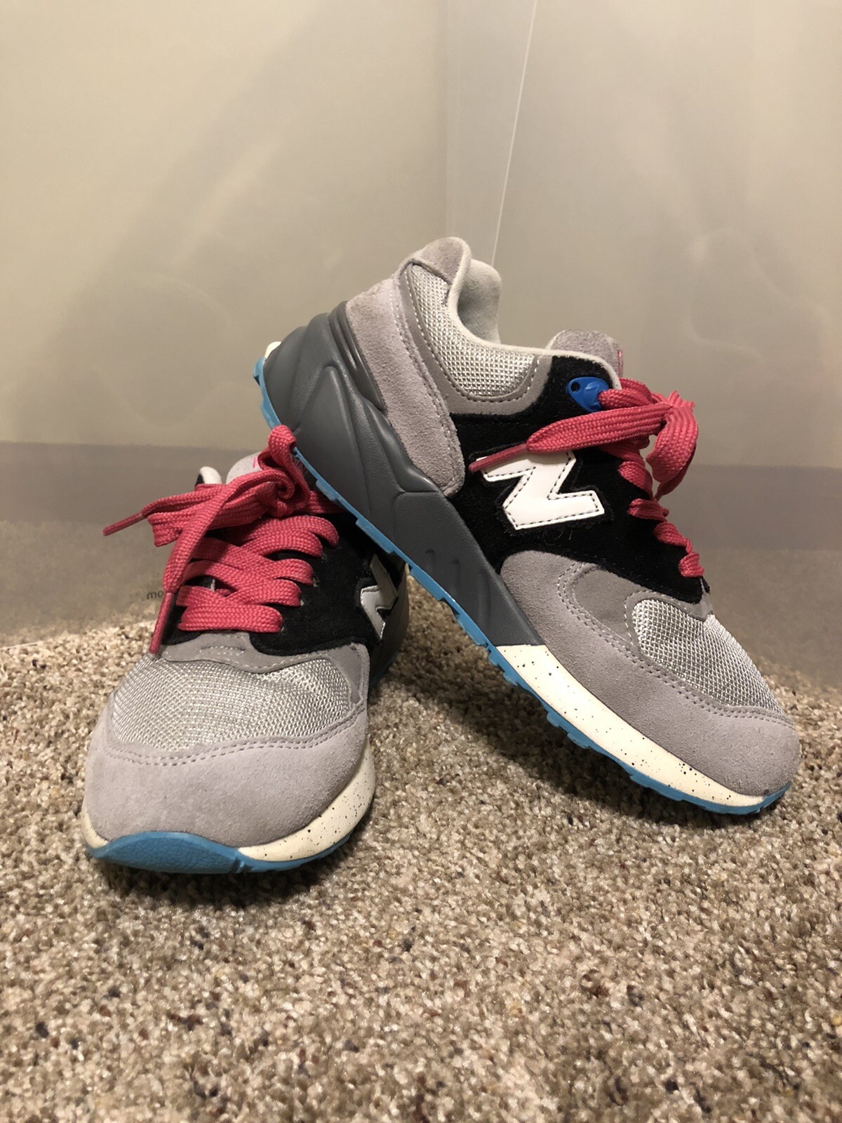New Balance Women’s 999 Size 5.5 WL999 black, white gray suede 2014 GUC LOOK!!