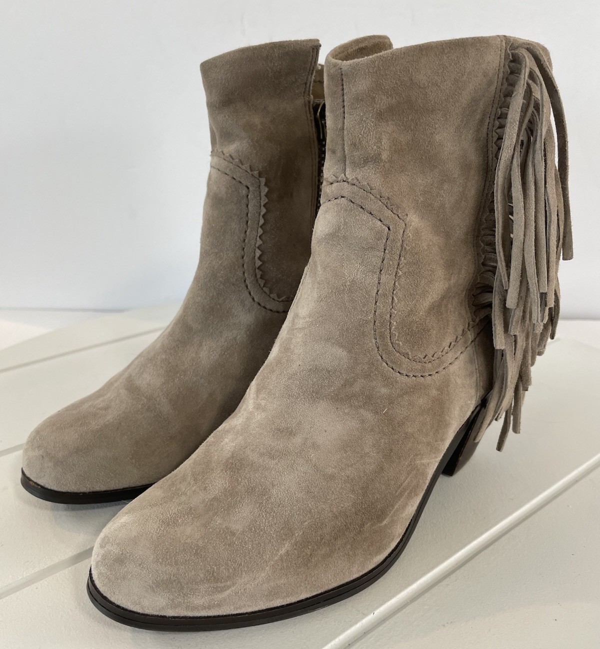 SAM EDELMAN Louie Gray Suede Fringe Ankle Boot Western Zip-up Cowgirl Womens 7 M