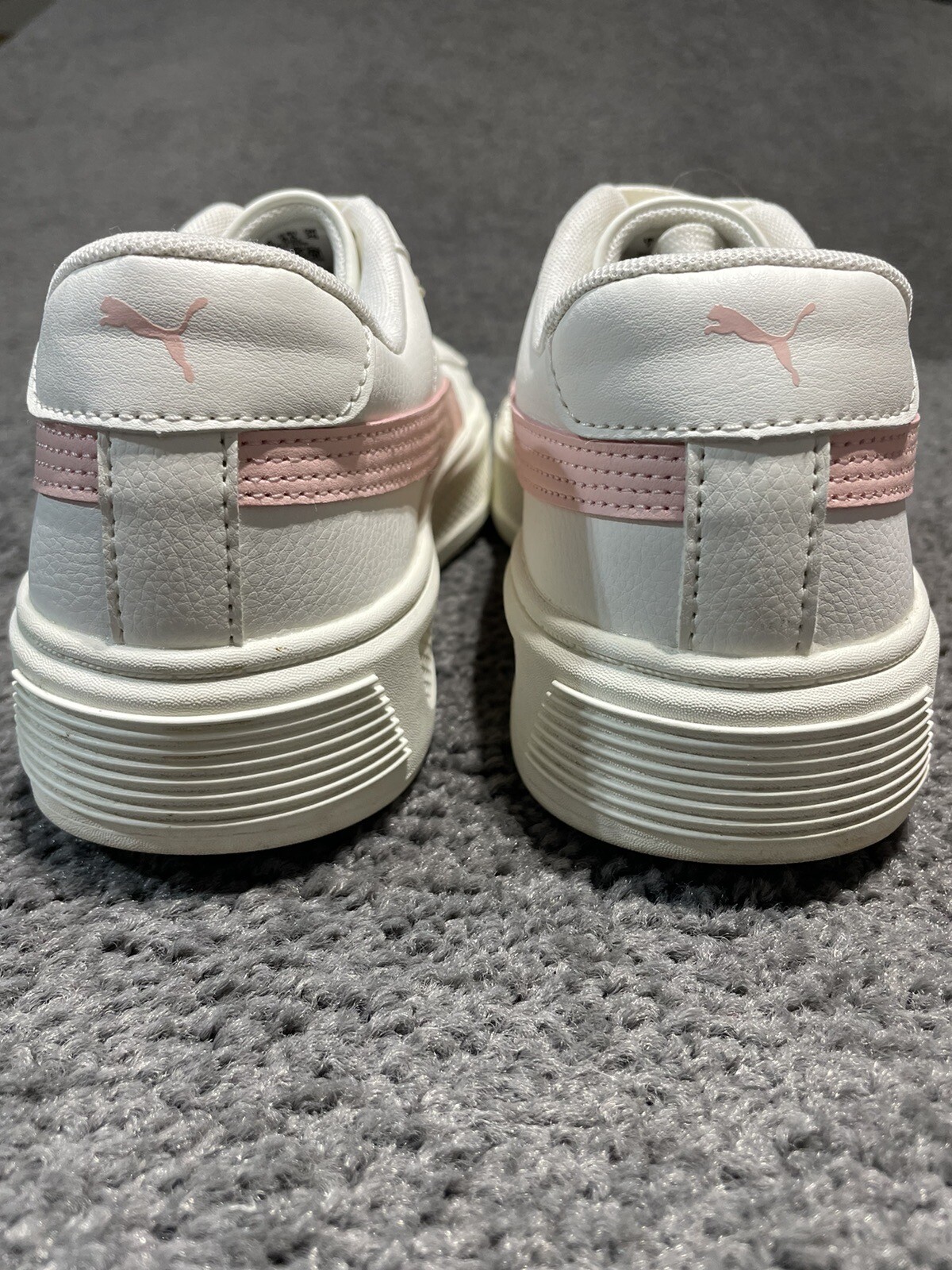 PUMA Womens Smash Platform V3 White Pink Sneaker Size 7 Pickleball Tennis Casual
