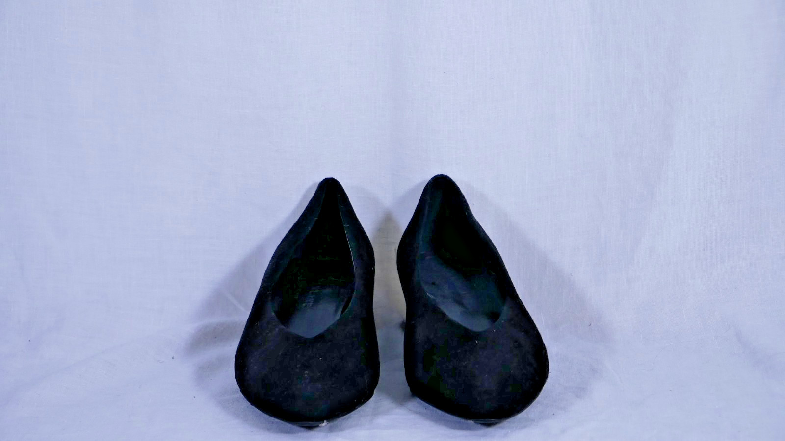 Everlane Suede Kitten Heel Pointed Toe Shoes Size 7