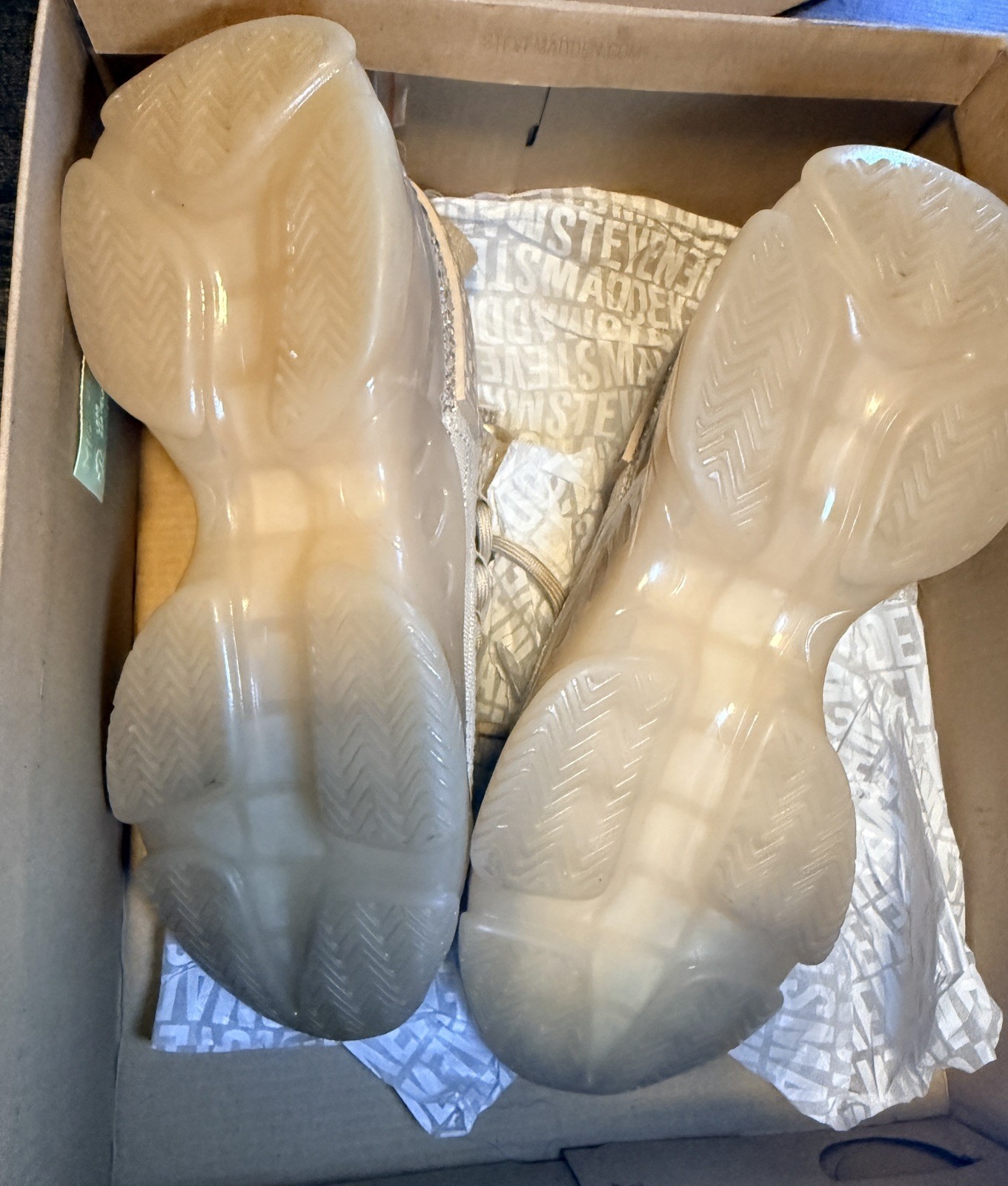 Steve Madden Maxima Tan/Blush SM NY90 Women’s Size 8.5M Rhinestone Shoes