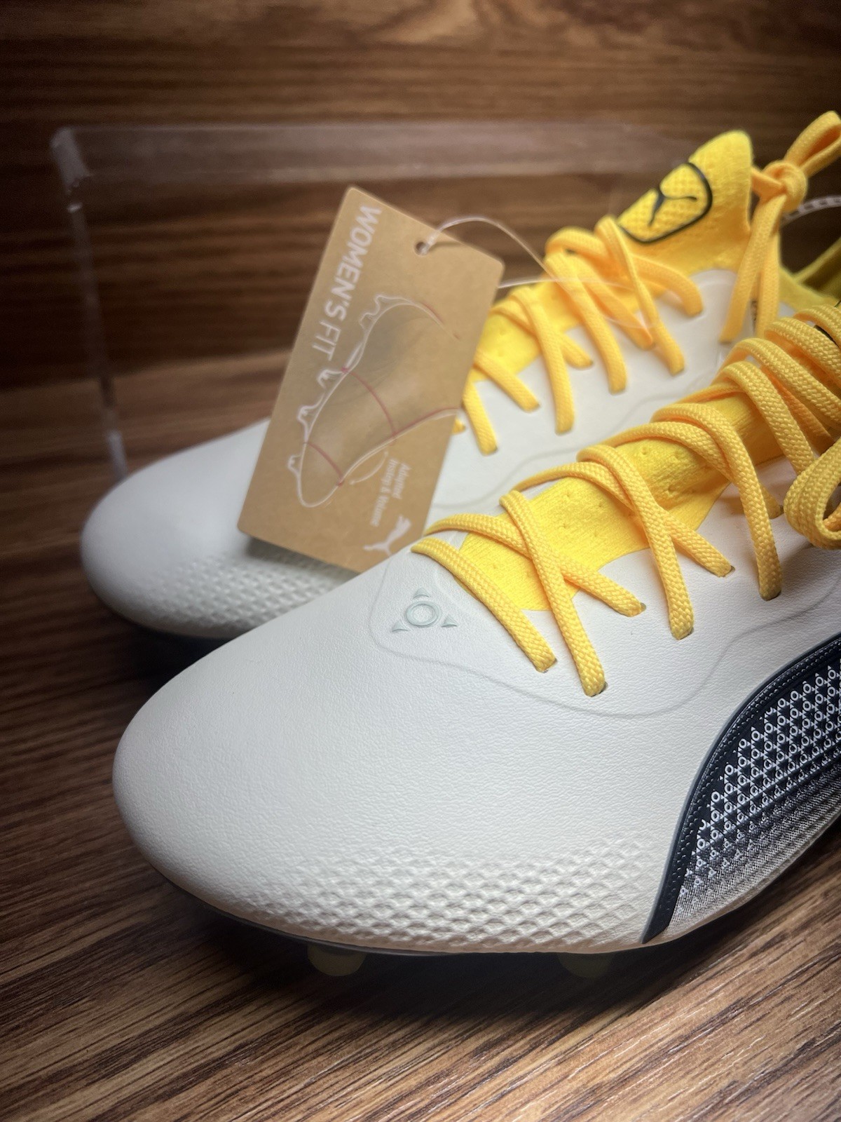 Puma King Ultimate FG/AG Women’s Size 9 Off White Soccer Cleats 107565-03 New