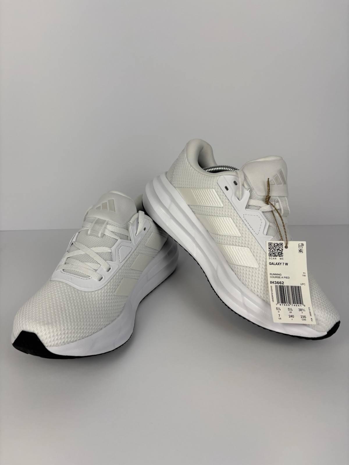 Size 7 – Adidas Galaxy 7 White Metallic Black W
