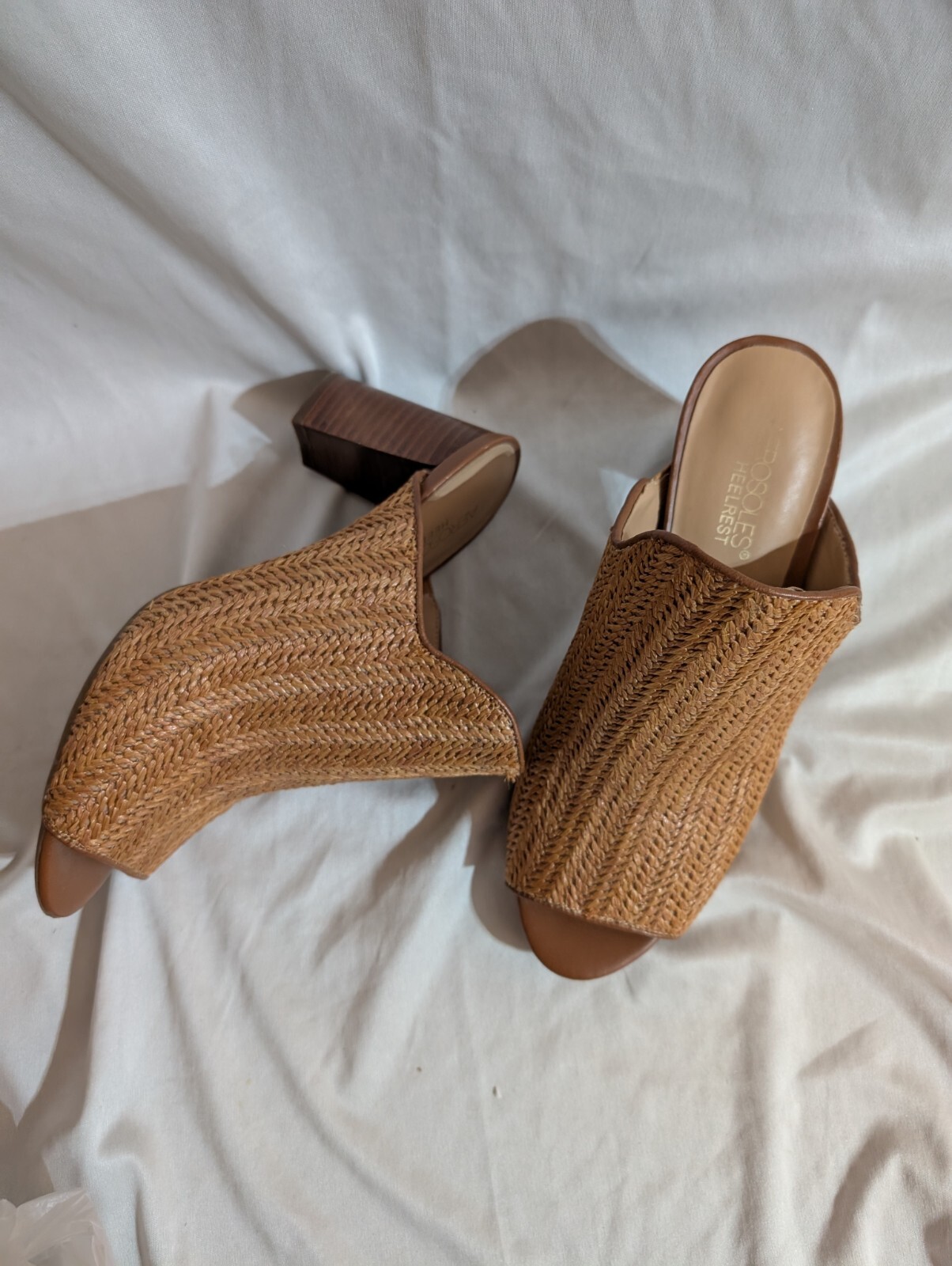 Aerosoles Birdwatcher Peep Toe Mules Women’s Size 9.5M Tan