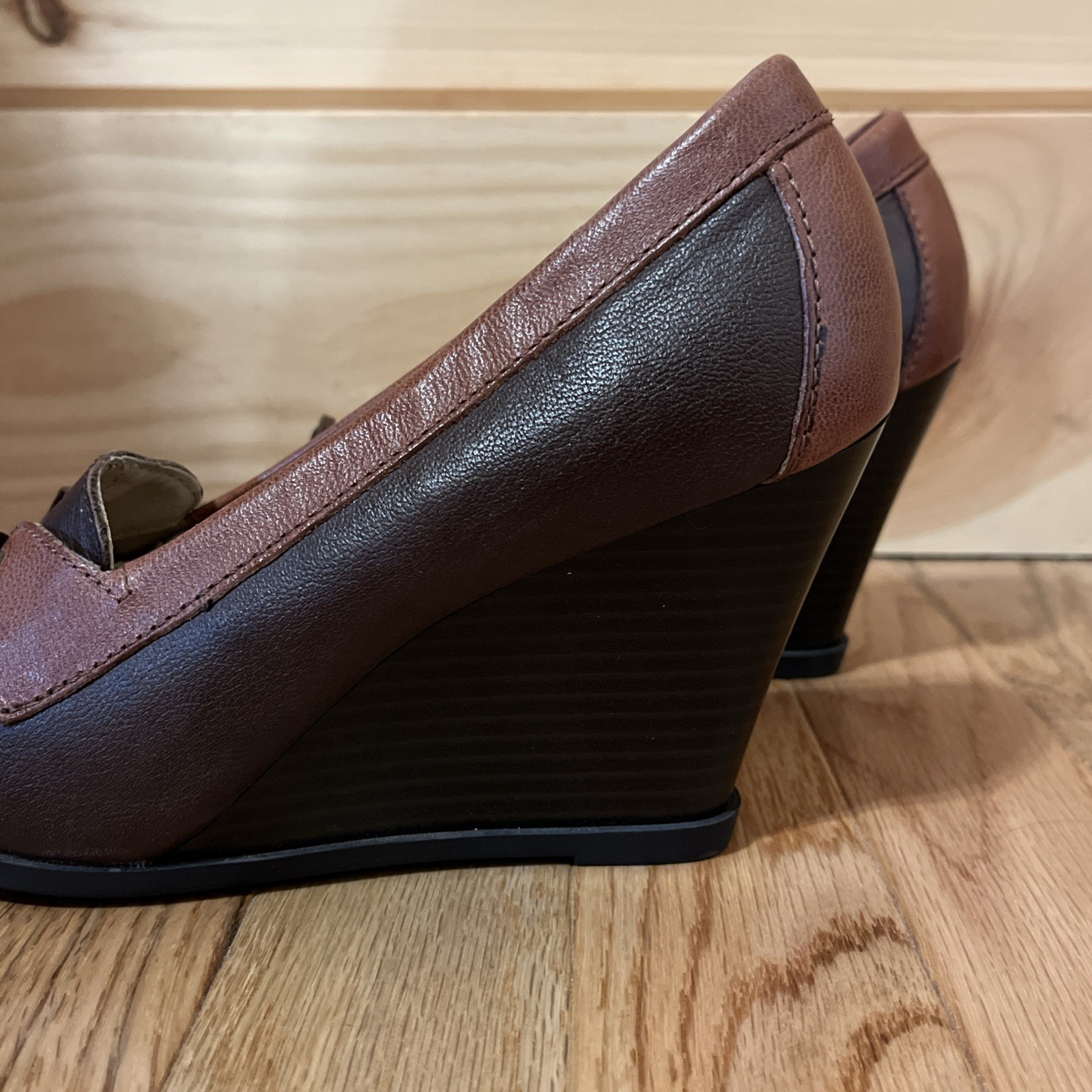 Liz & Co woman’s wedge shoe 8 Vintage Librarian Classic Preppy