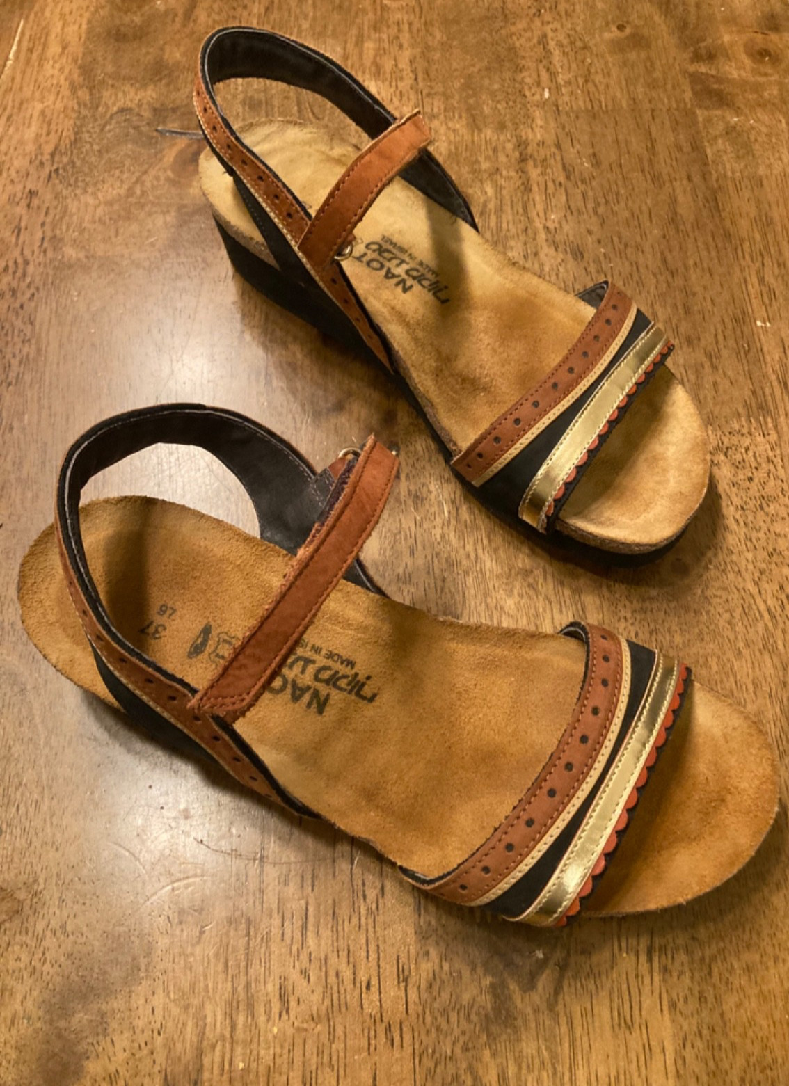 ECU Boho NAOT Women’s Beverly backs-trap sandal size EU 37 Us 6 / 6.5 Comfort