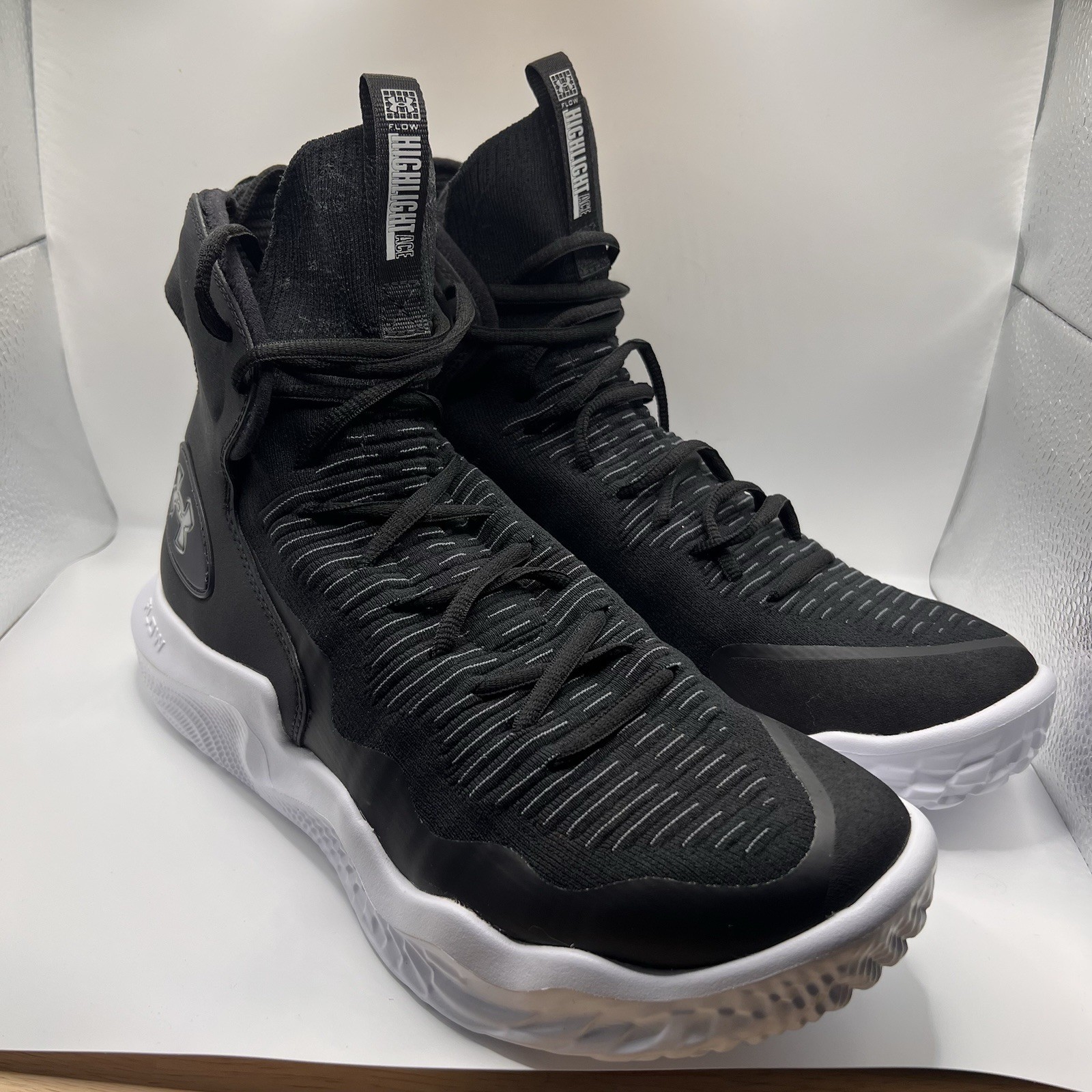 Under Armour Women’s Flow Highlight Ace Volleyball Shoes 12.5 Black High Top New