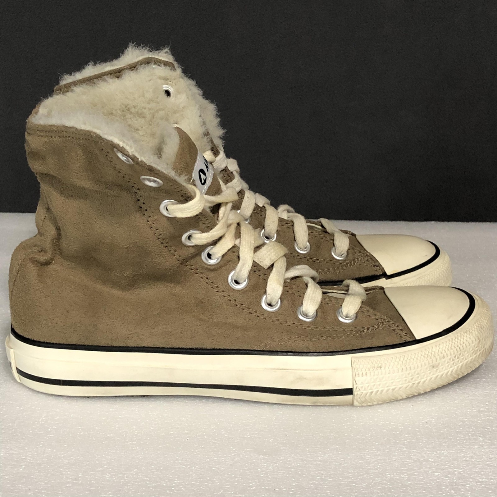 Airwalk Shoes Womens Size 6.5 Brown Suede High Top Fleece Lined Skate Sneakers