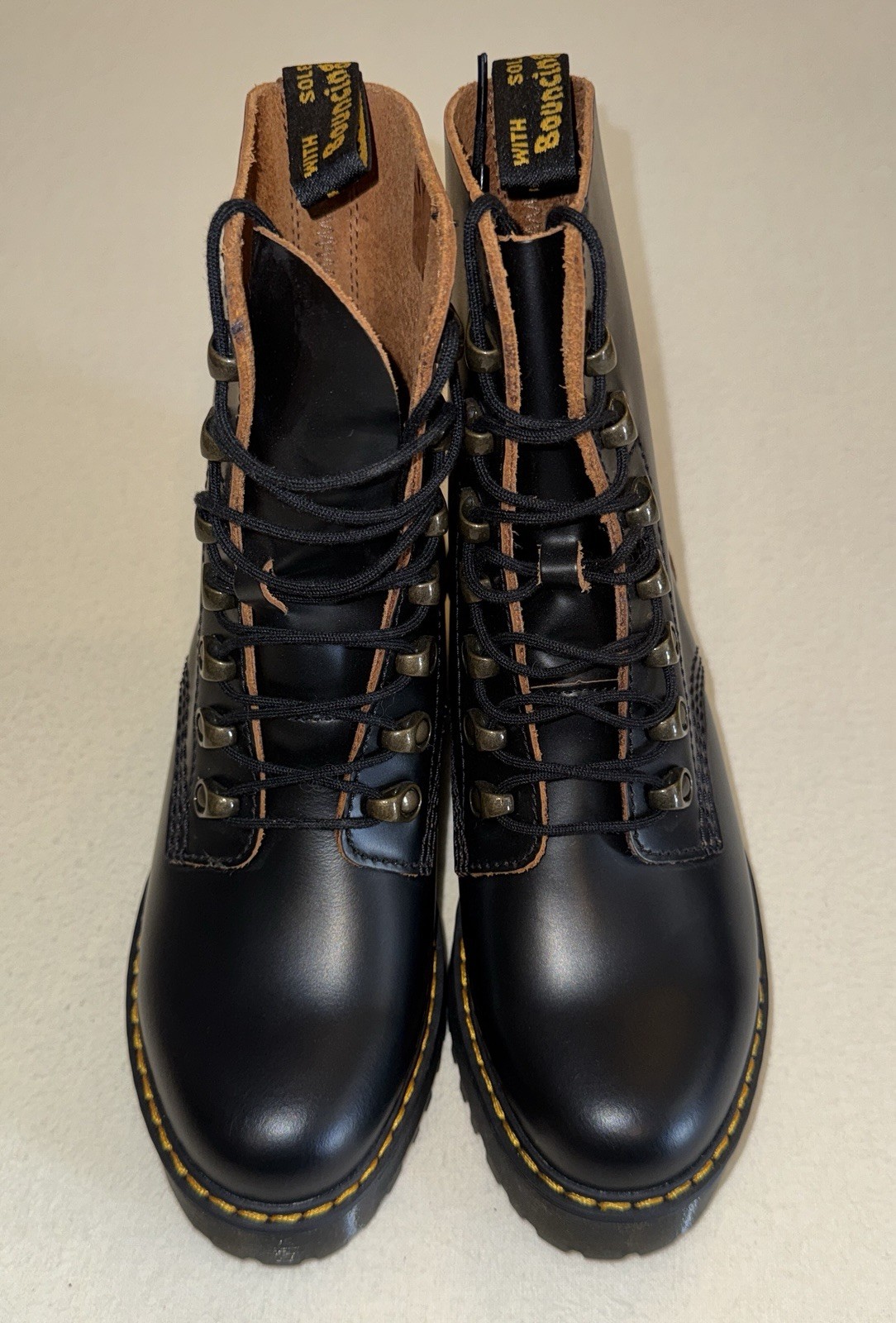 Dr Martens Leona Platform Boots Womens 6 Black Leather Chunky Heel Combat