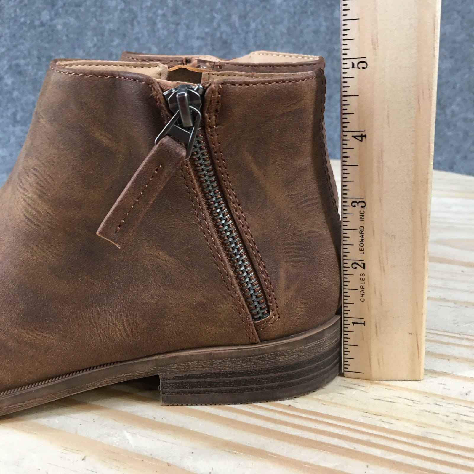Time And Tru Ankle Boots Womens 7 Side Zip Casual Low Heels Round Toe Brown