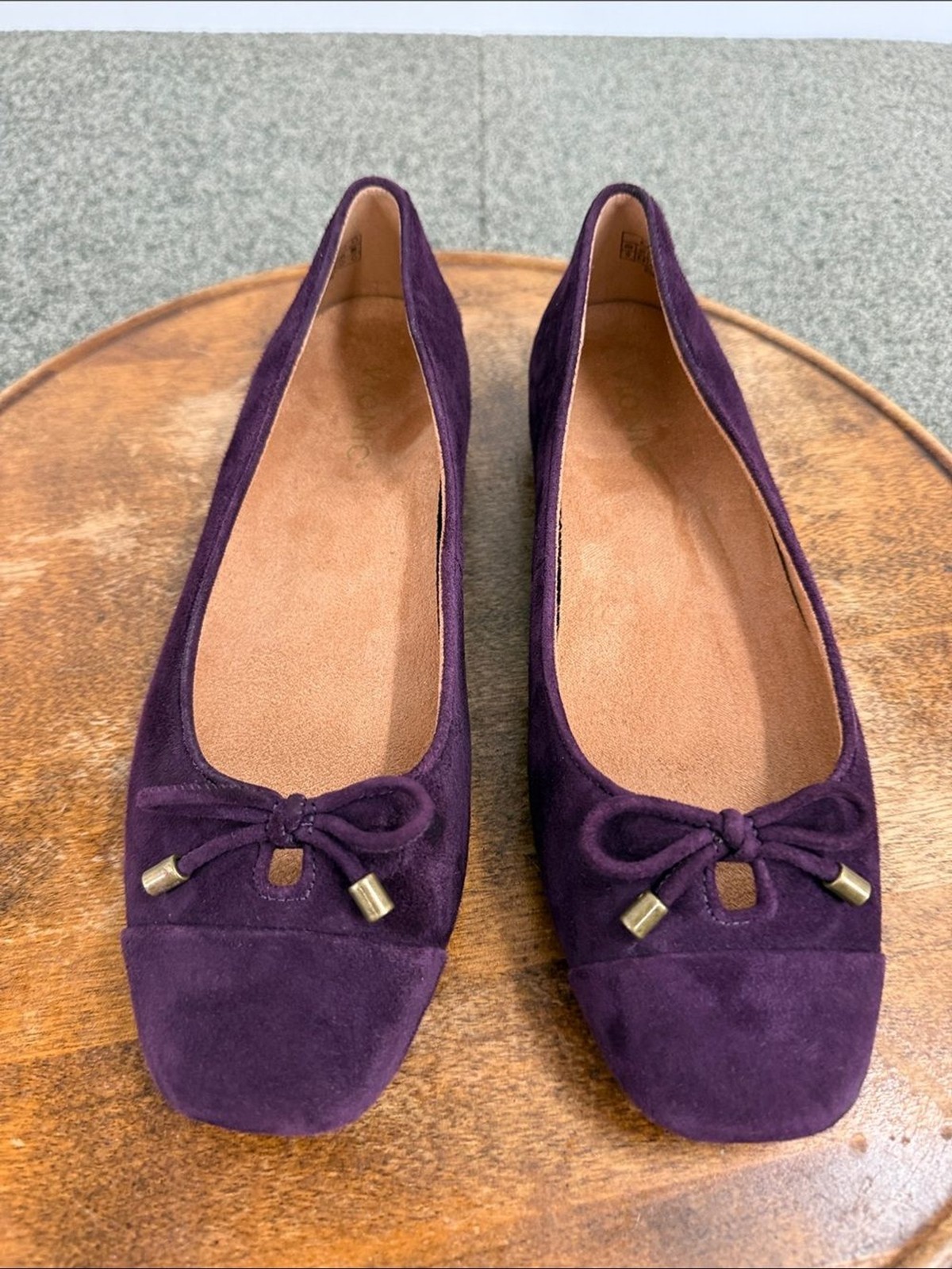 Vionic Shoes Wm 9 Klara Plum Purple Suede Ballet Flats Bow Tie Pretty Classic