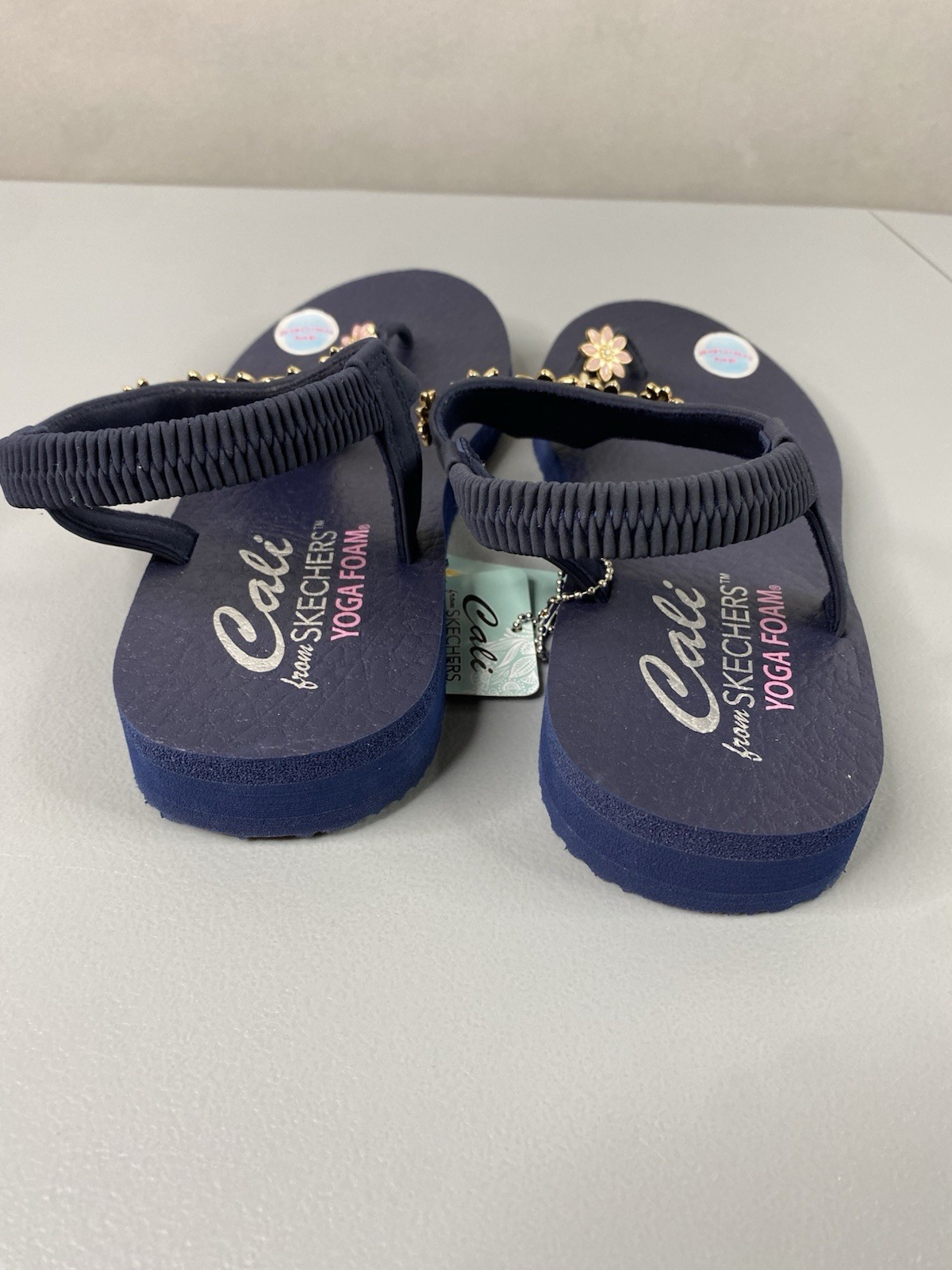 Women Sandals Sz 10 Cali From Skechers Yoga Foam Slip On Multicolor Casual New