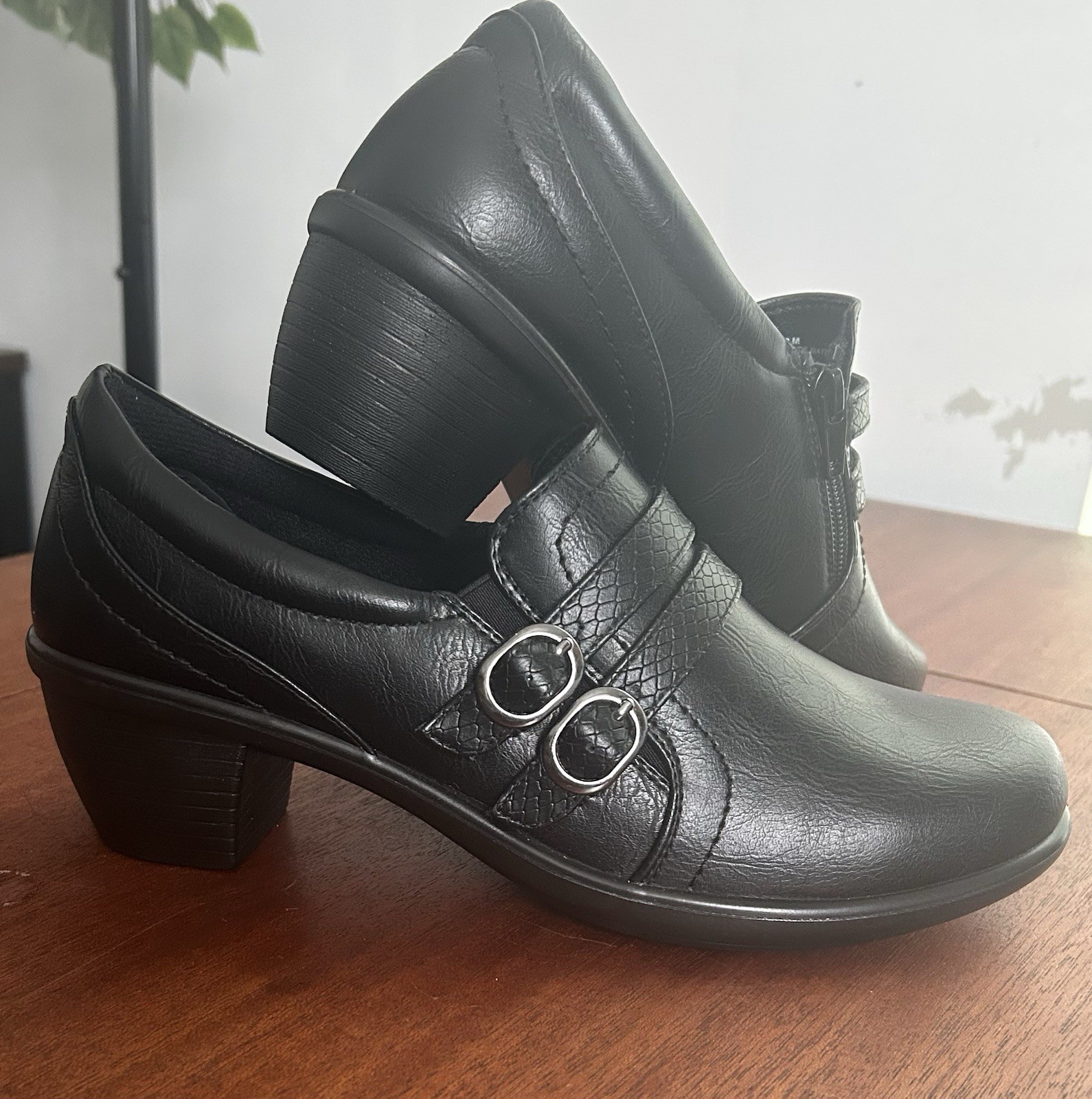Casy Street Comfort Wave Black Mary Jane Heels Women’s Size 9M New NWOB