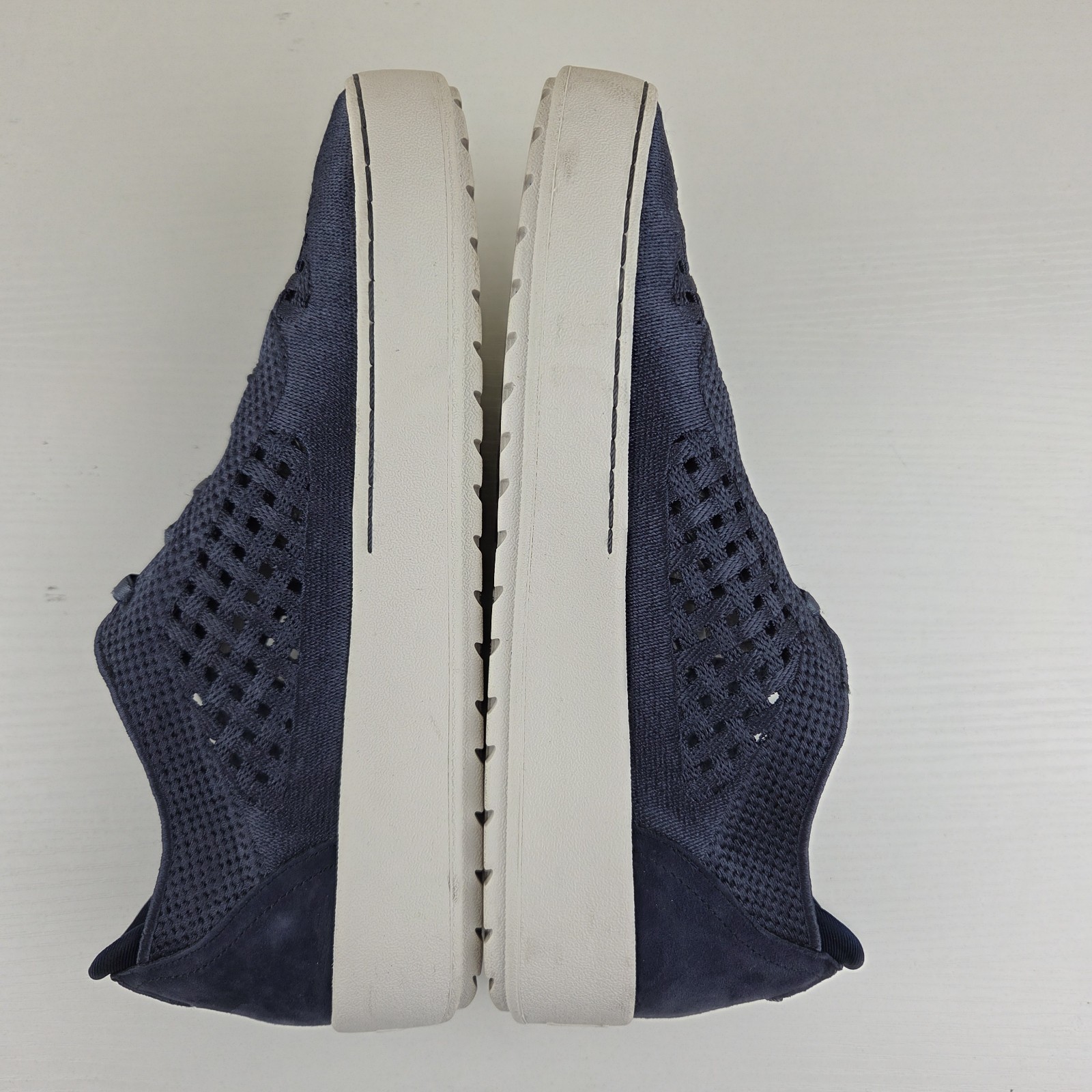 Jambu Lilac Navy Blue/White Relax Foam Mesh Slip On Sneakers Women’s Size 8 M