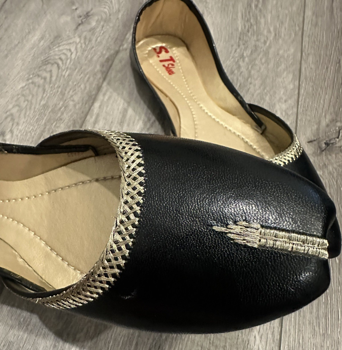 Black Khussa Shoes for Women US Size 7 – Handmade Leather Khussa Shoes