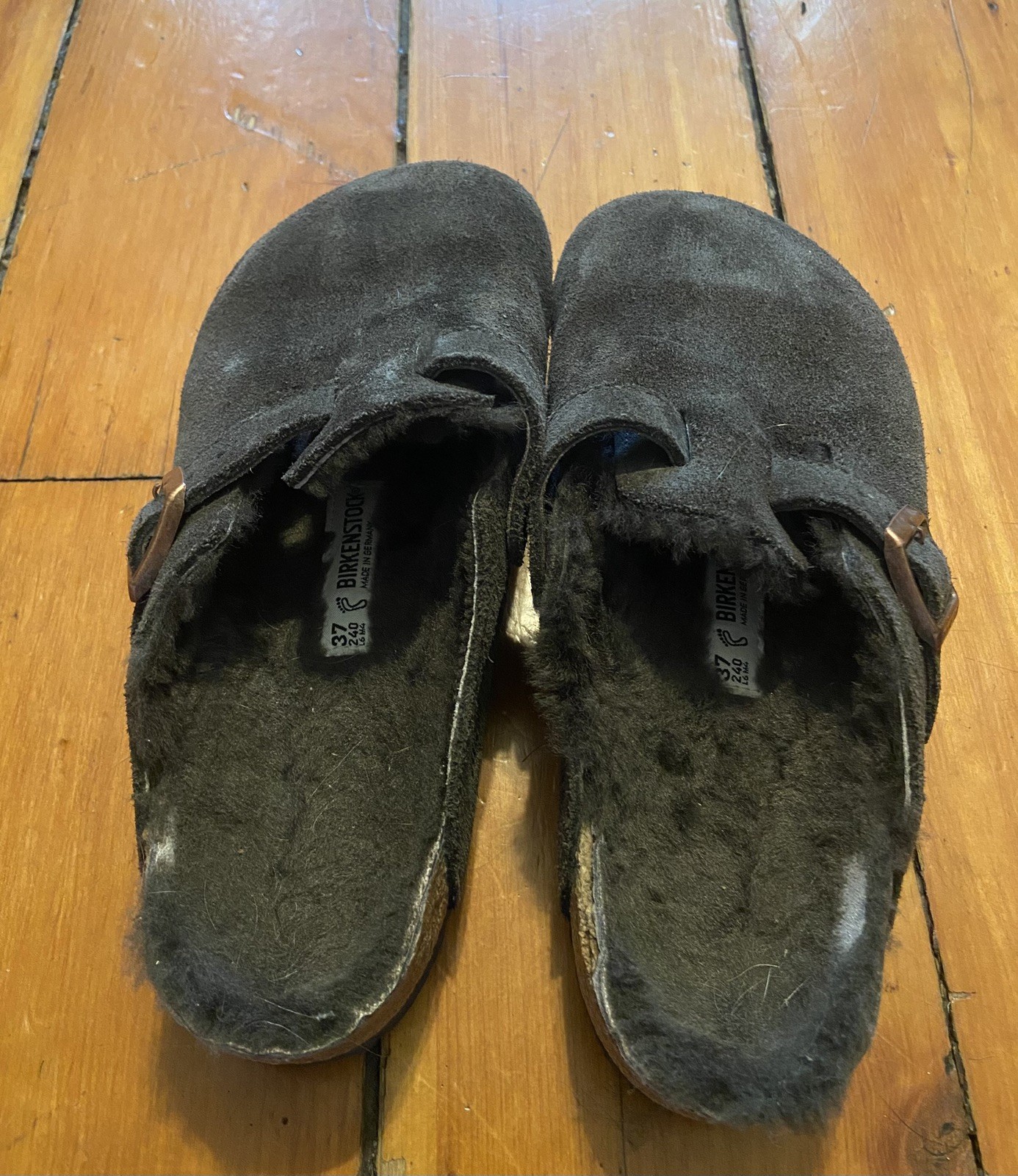 Birkenstock Boston Shearling Dark Brown Suede Clogs Womens Size EU 37 US 6 Wtr