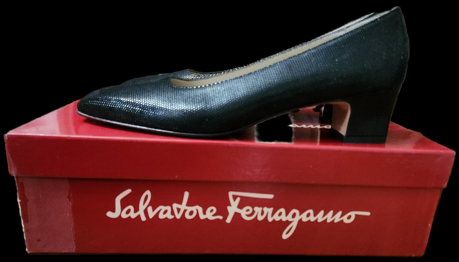 Salvatore Ferragamo LYNDA Black NERO Heel 7 AAA Pebble SUEDE NIB Made In Italy