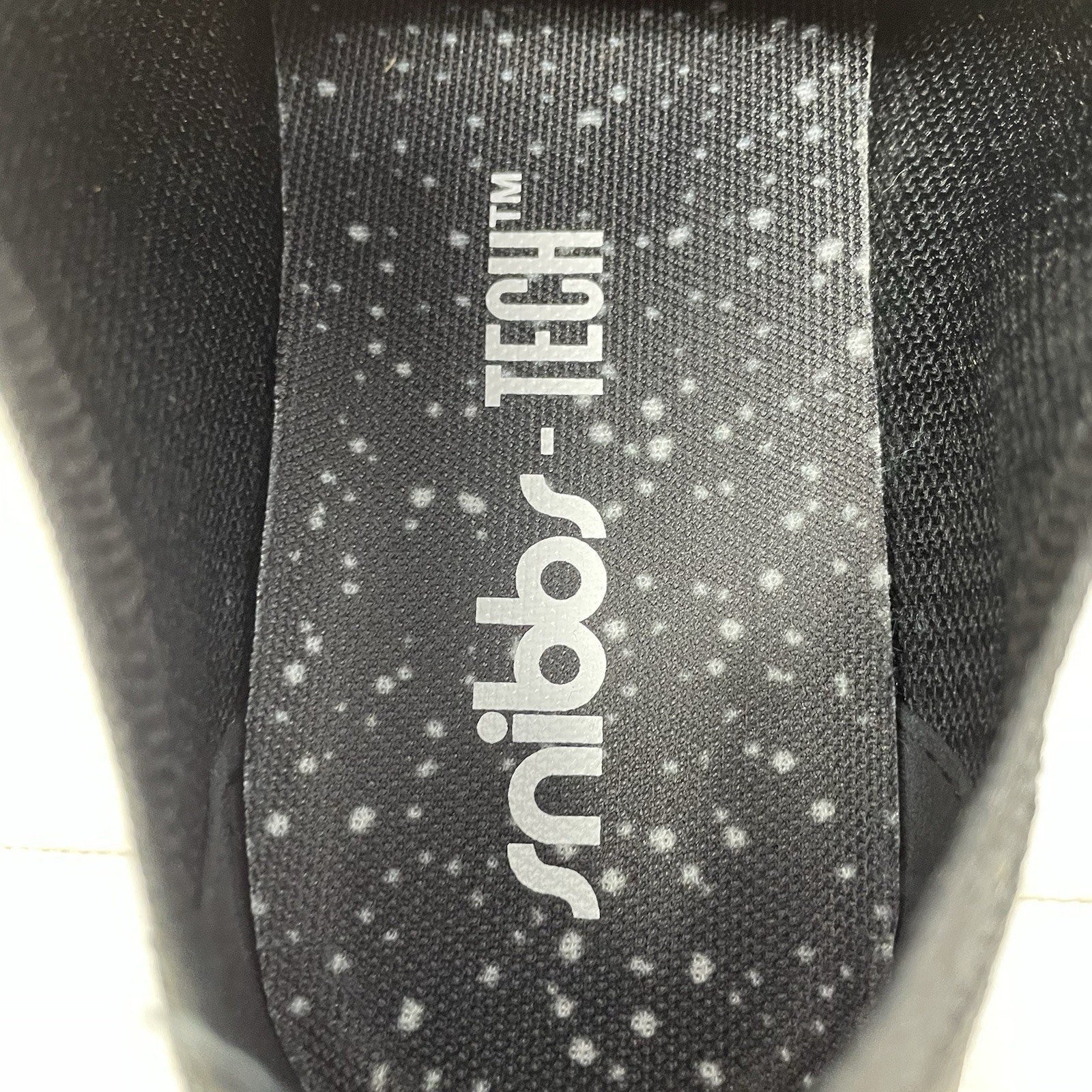 Snibbs ROVR Eclipse Black Shoes Unisex Men’s Size 4 Women’s 5.5