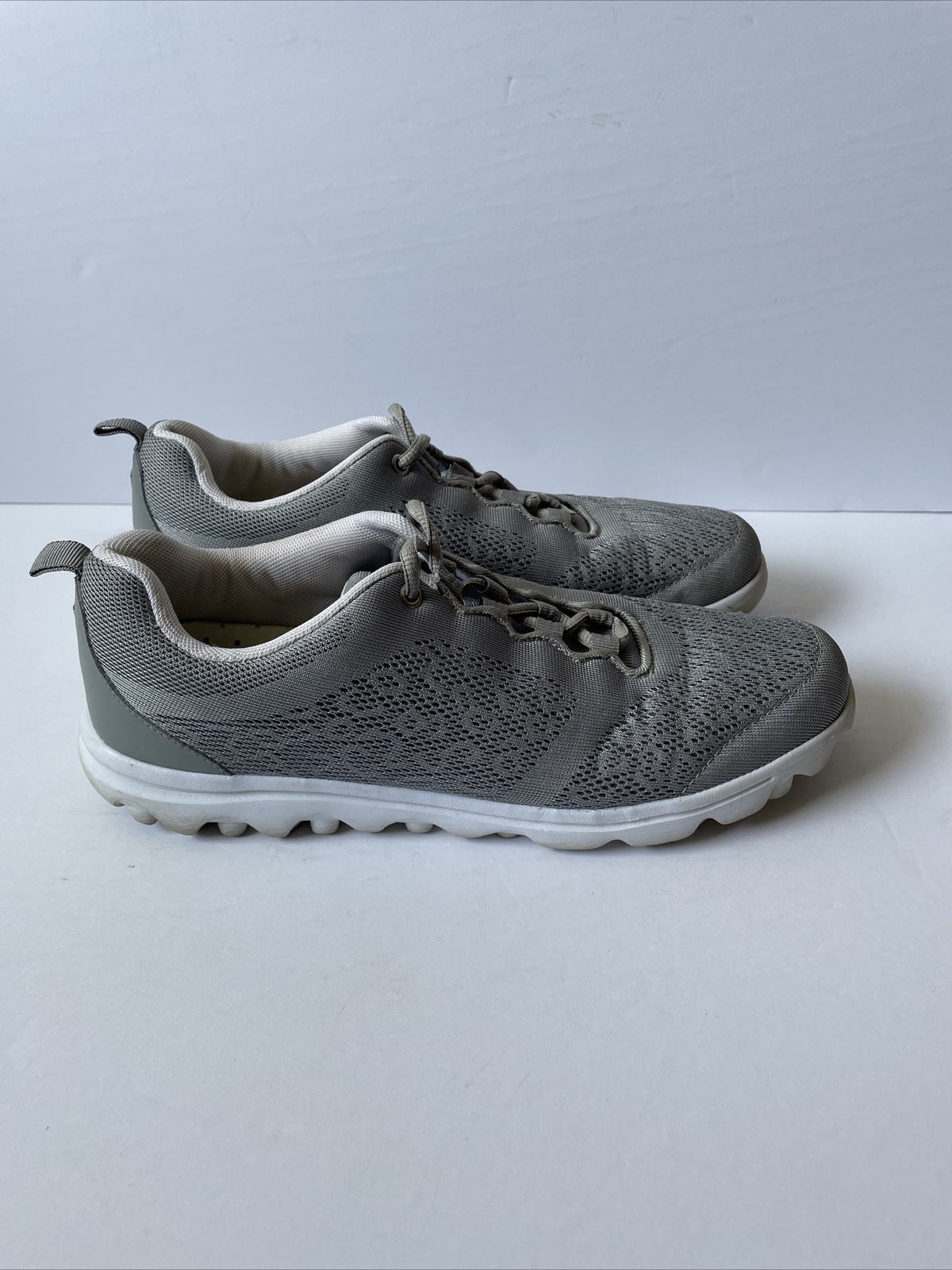 Propet Travelwalker Evo Womens Size 11 Light Gray Sneakers Casual Shoes W5102