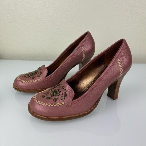 Gianni Bini Mauve Studded Heels Bohemian Stitching Size 7.5 Business Formal