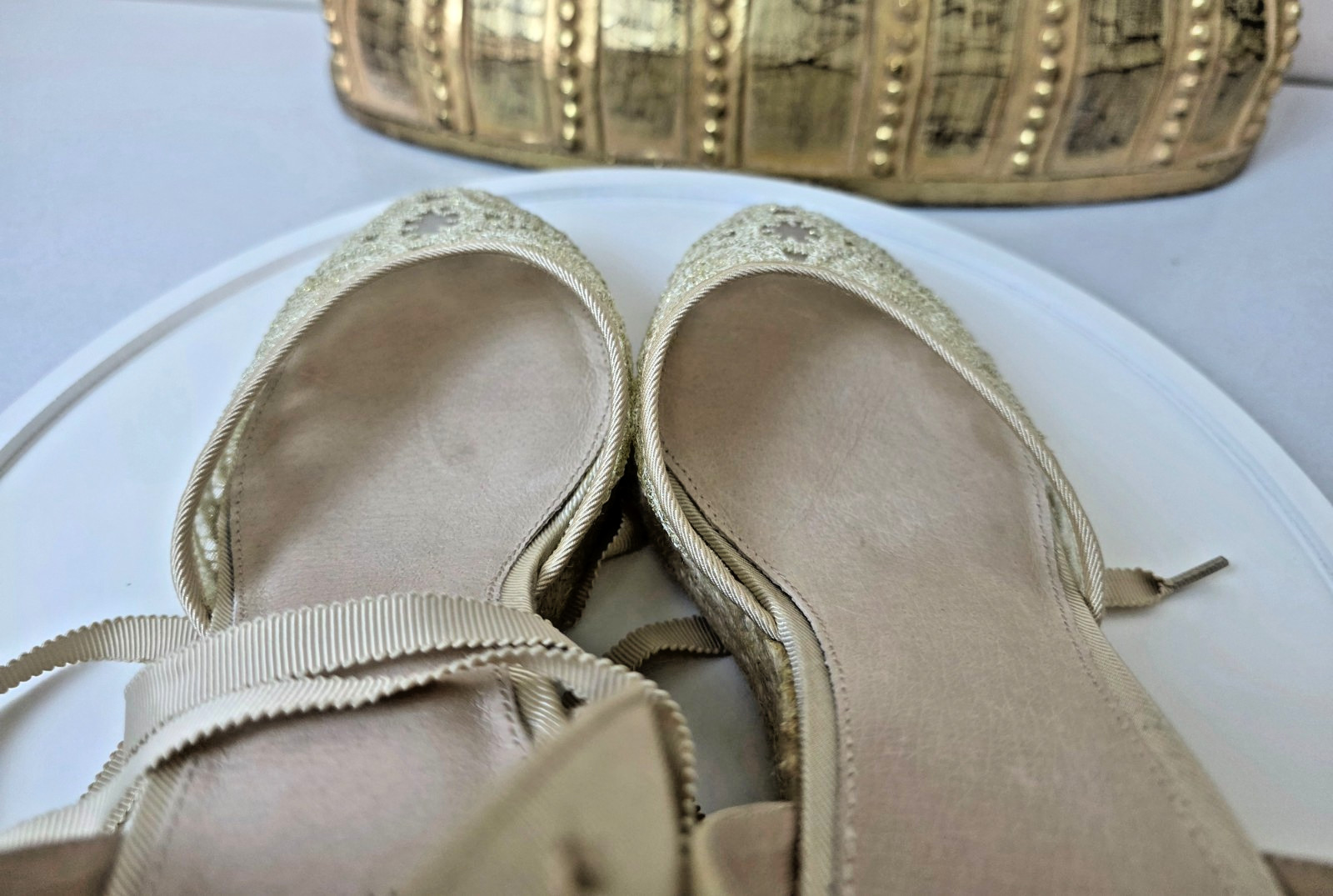 ADRIANNA PAPELL «Penny» Ivory Lace Espadrilles Wedge Natural Barcelona Mesh Sz 9