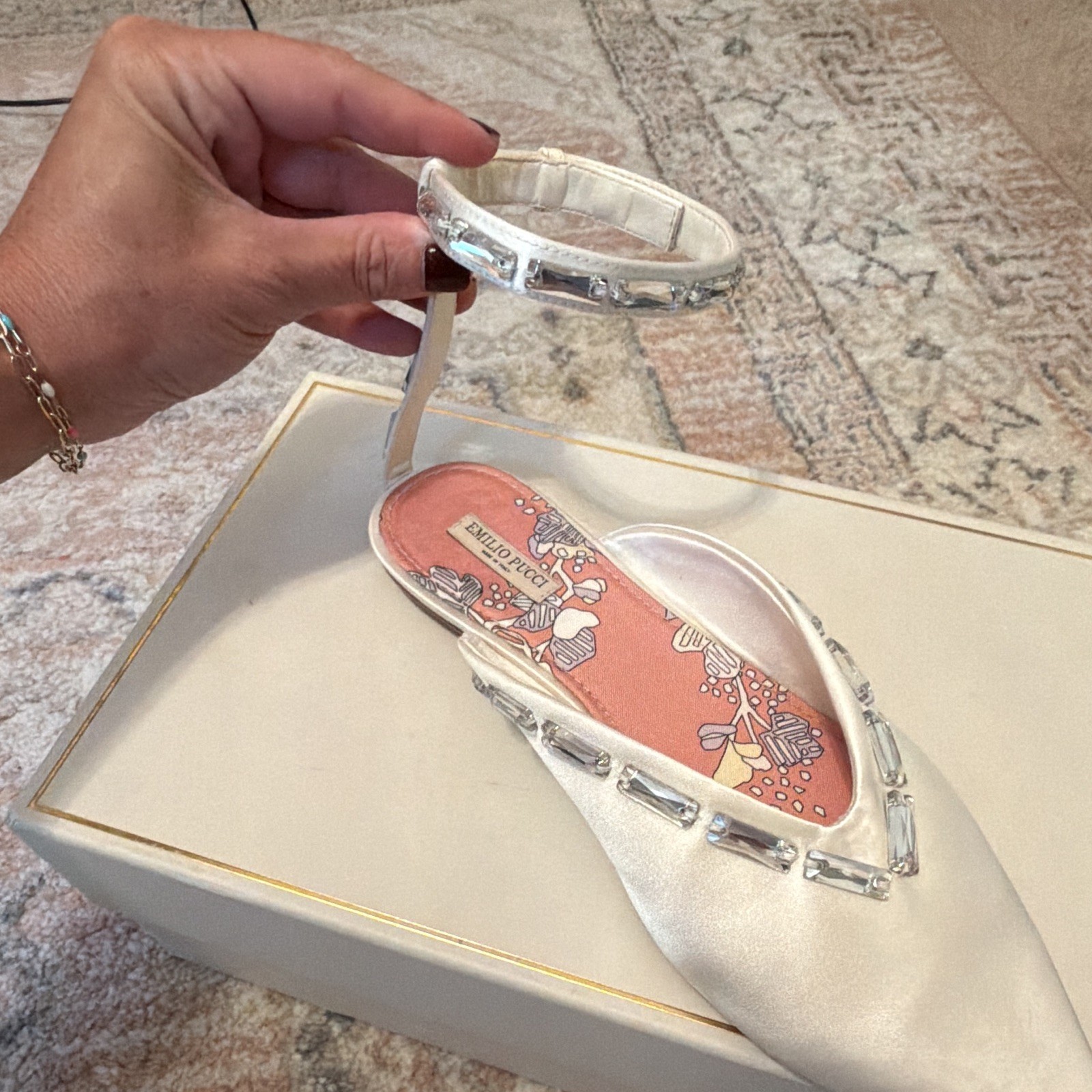 NIB Emilio Pucci Ivory Satin Crystal Jeweled Ankle Strap Pointed Flats Size 37