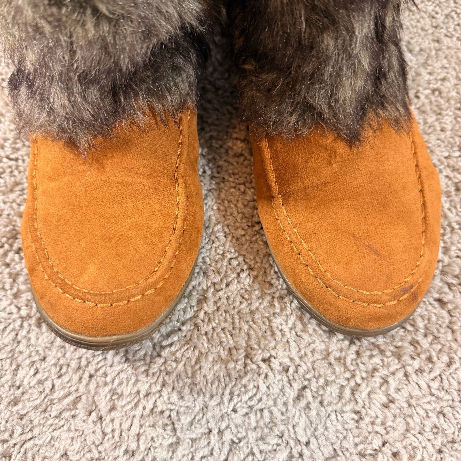 Call It Spring Faux Fur Winter Boots Tribal Tassel Brown Womens 10 EUC