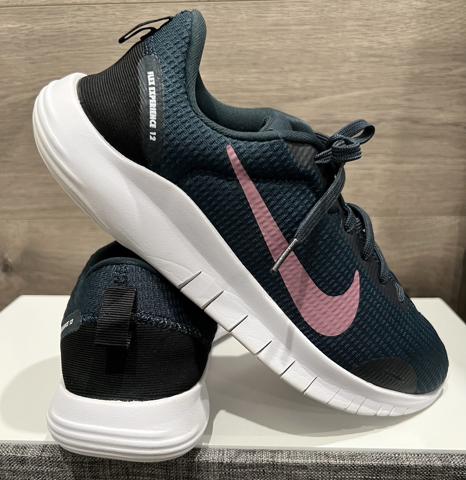 Nike Womens Flex Experience 12 Blue Running Shoes Lace Up Size 9 (DV0746-401)