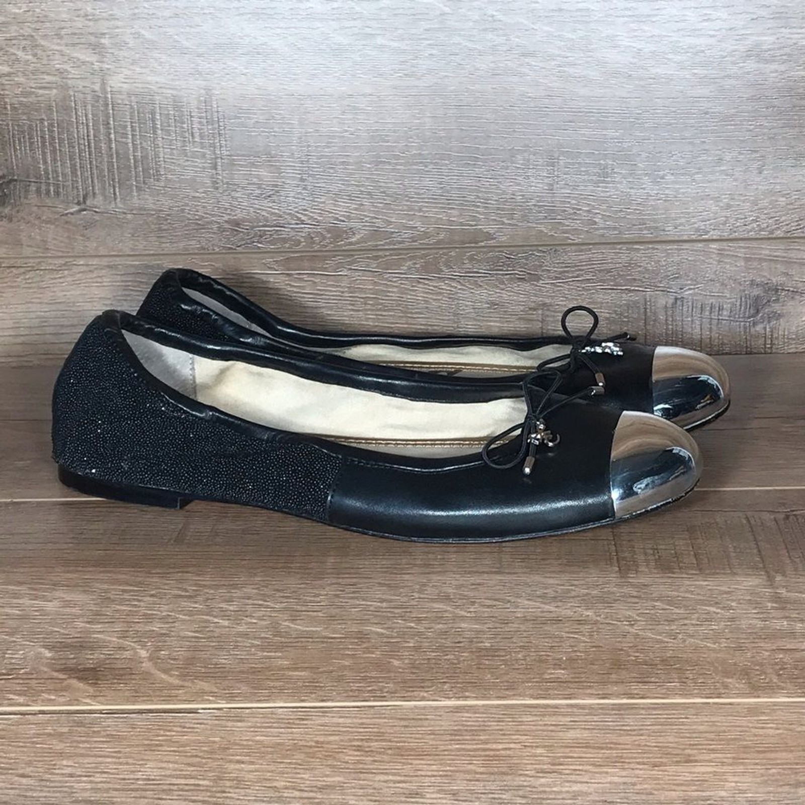 Sam Edelman Black Ballet Flats Womens 7.5 M Chrome Cap Toe Slip On Casual Travel