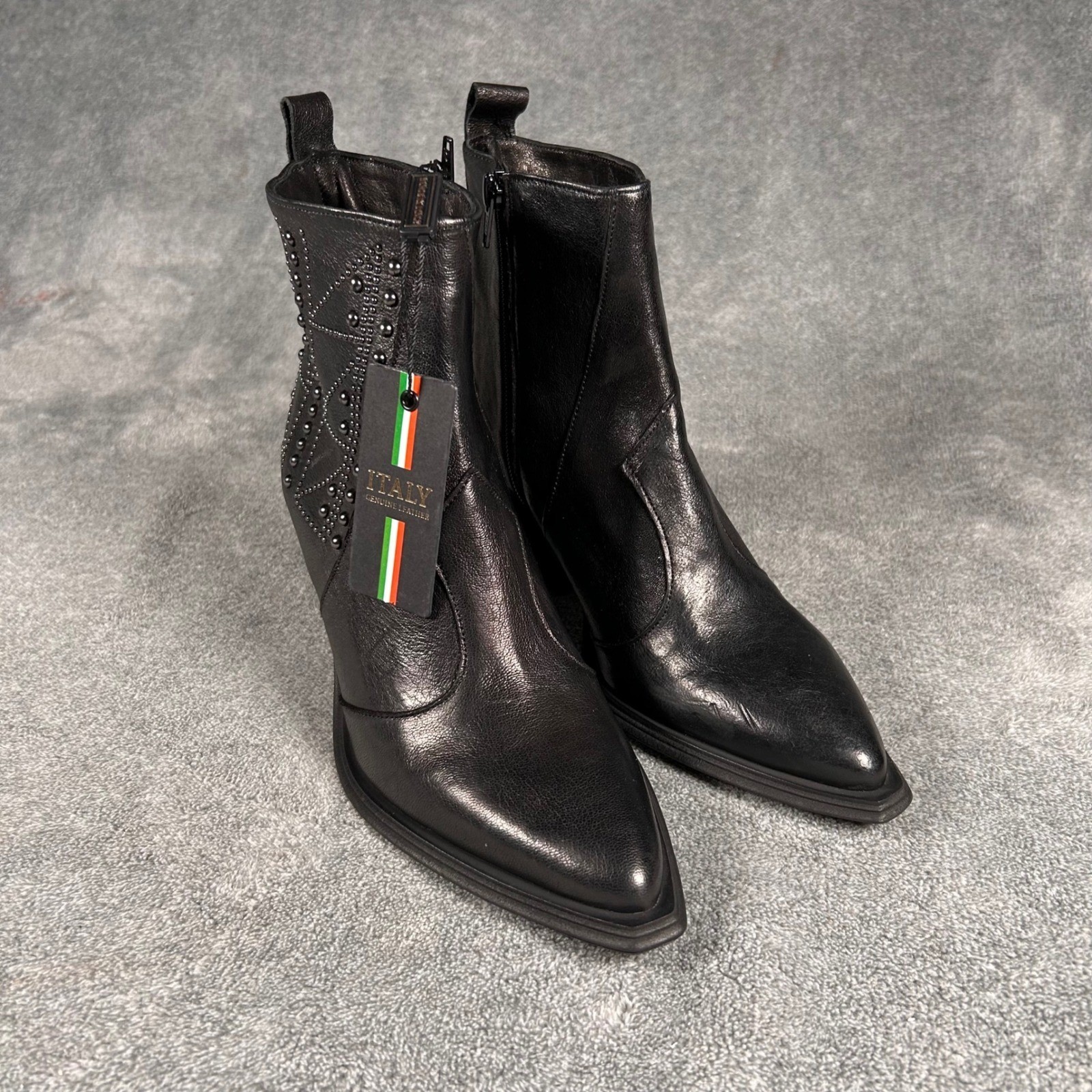 Emanuele Crasto Ankle Boots Heeled Black Leather Studded Pointed US 7.5 Italy