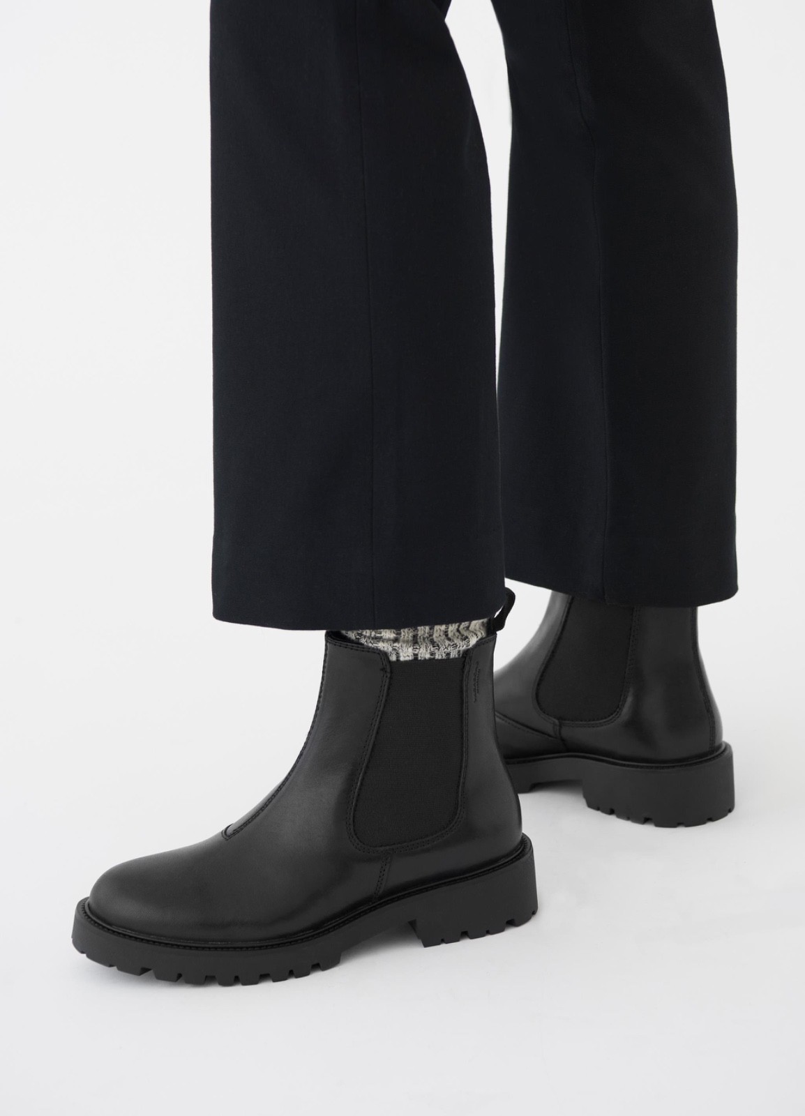 VAGABOND KENOVA BLACK BOOTS SIZE EU 38 ( US 7.5 )
