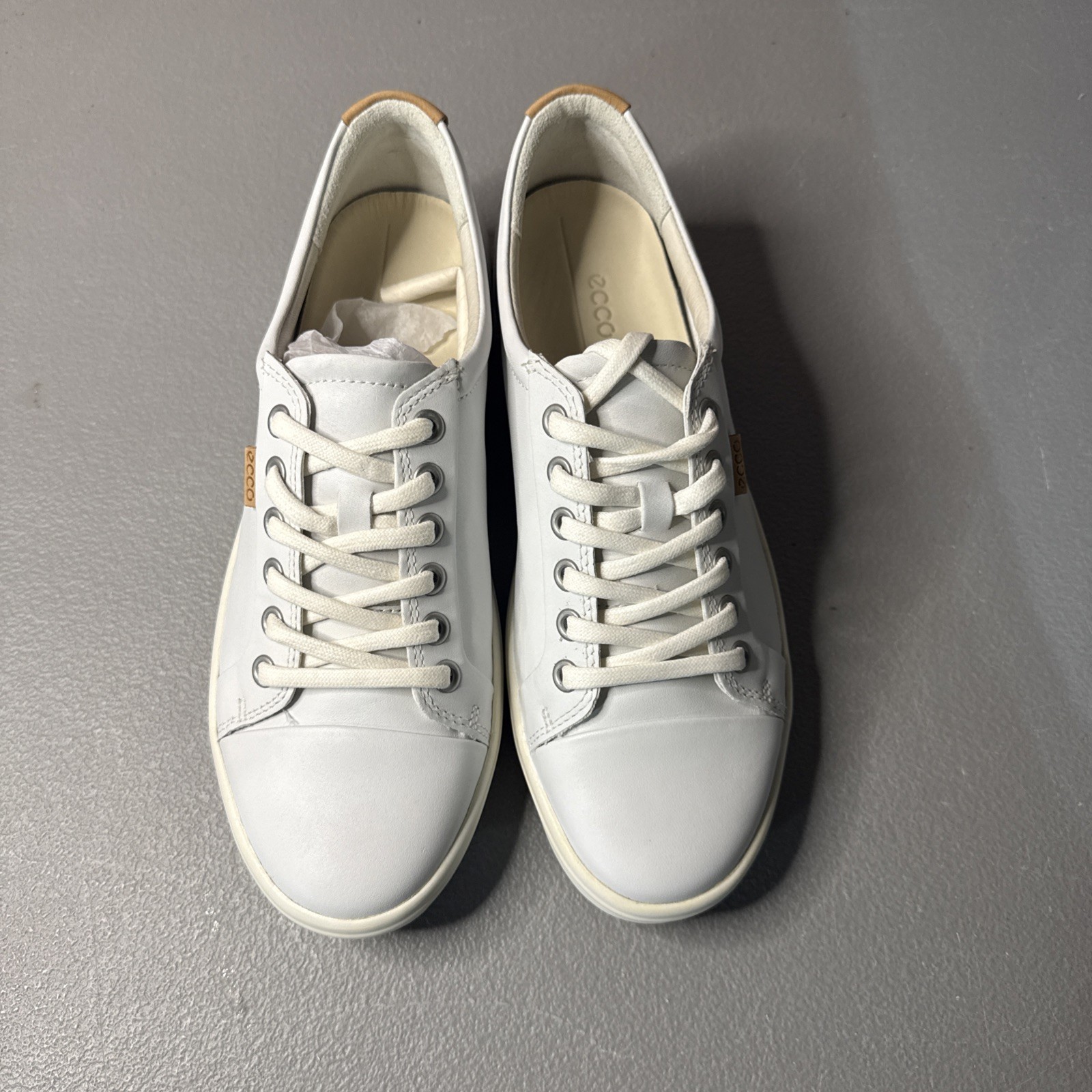 ECCO Soft 7 Leather Sneaker Lace Up White Casual Comfort Walking Travel Sz 7-7/5