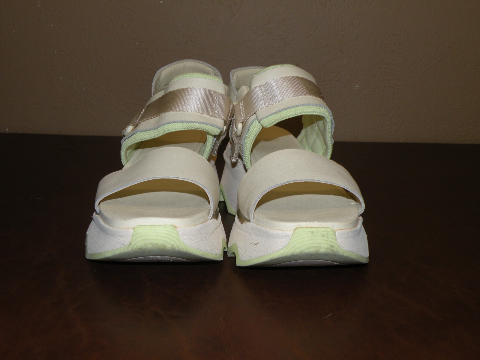 SOREL Kinetic Impact Slingback Chunky Platform Sandals Shoes Sold Out Colorway