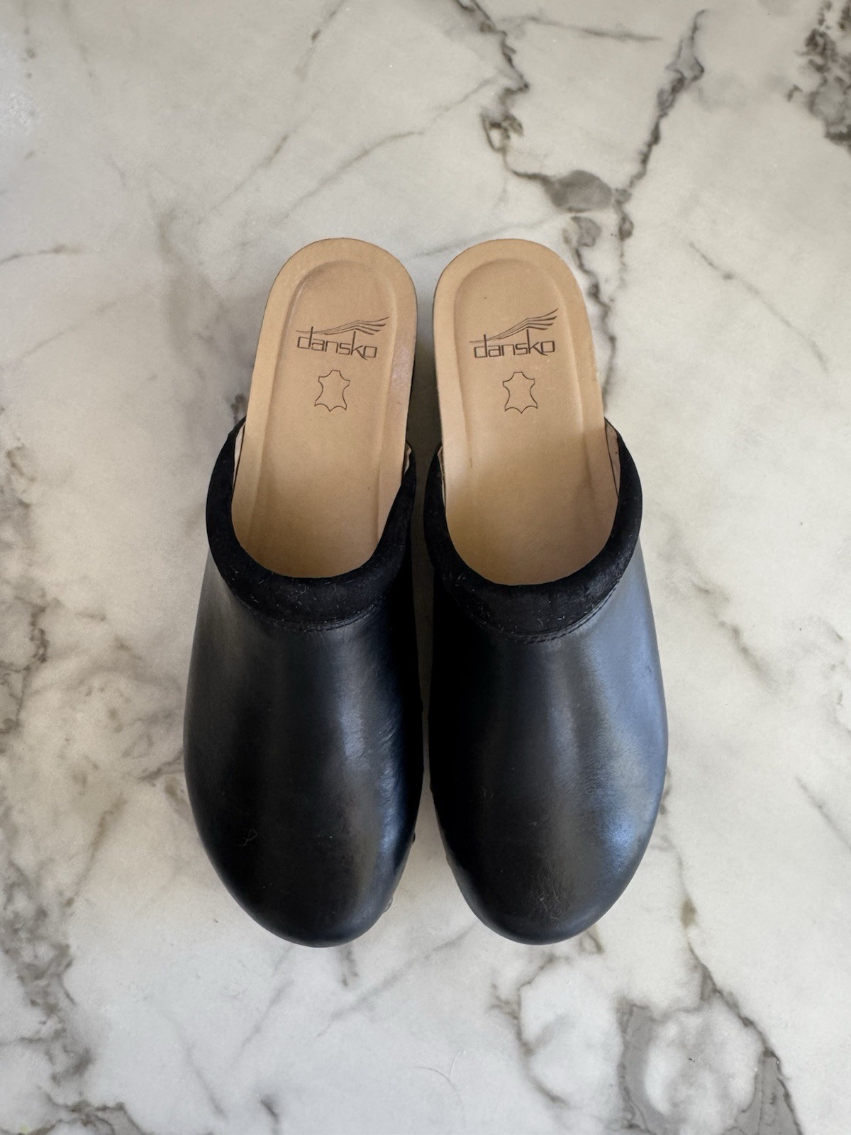 Dansko Clogs Full Grain 39 Black Leather Studded Block Heel Mule