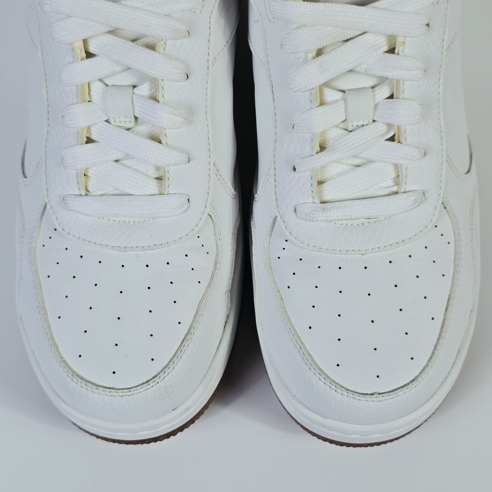 Alo Yoga Recovery Mode Sneakers Natural White Gum Sole Men’s 9 / Women’s 10.5