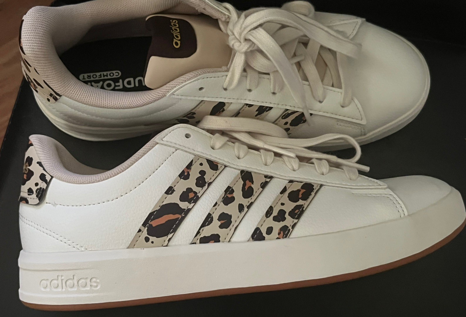adidas women GRAND COURT 3.0 SHOES