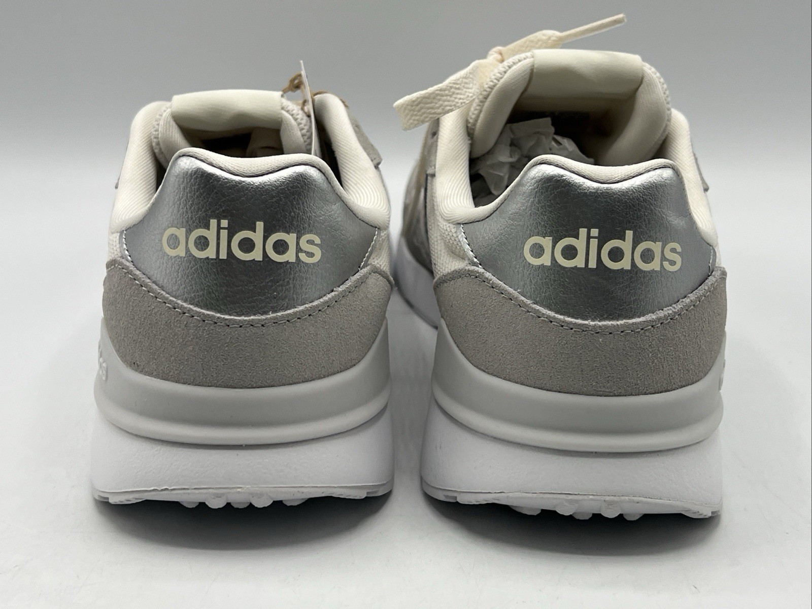 Adidas Run 60s Women’s Size 9 Cream Silver Athletic Sneakers JR6628 New